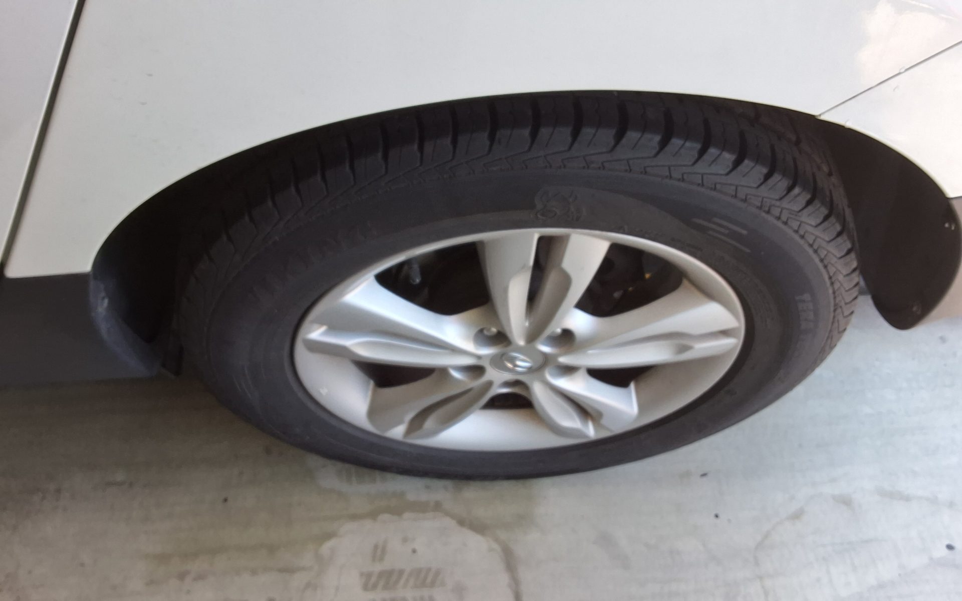 2013 - hyundai tucson