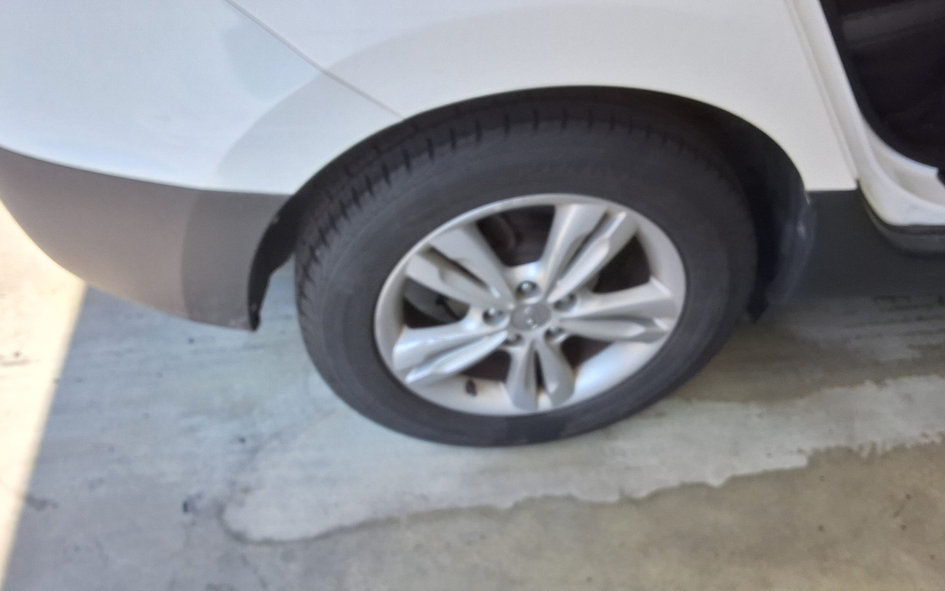 2013 - hyundai tucson