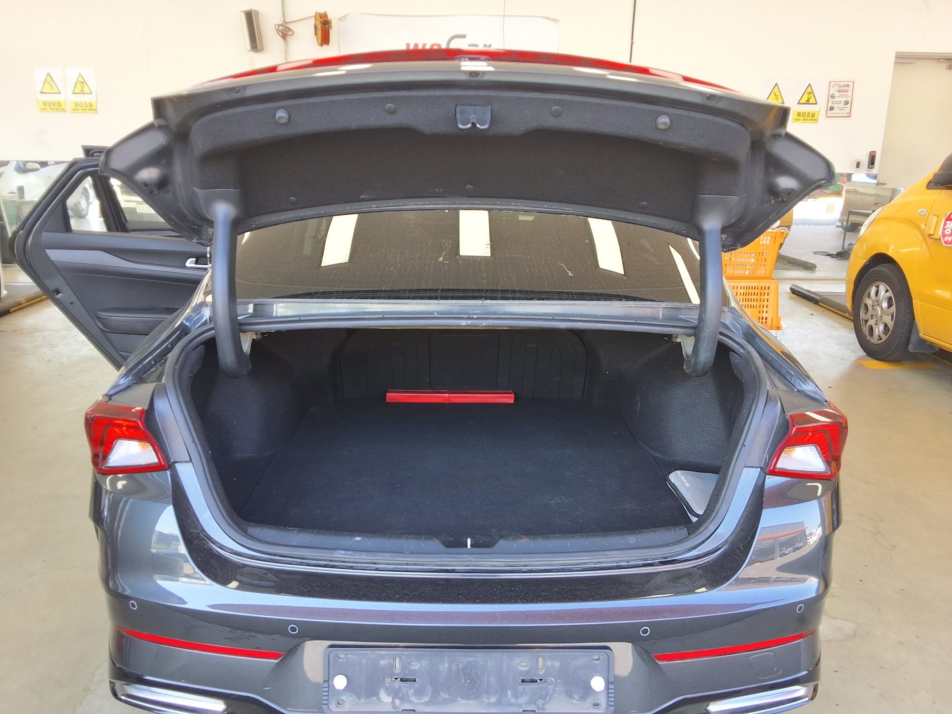 2023 - kia k5