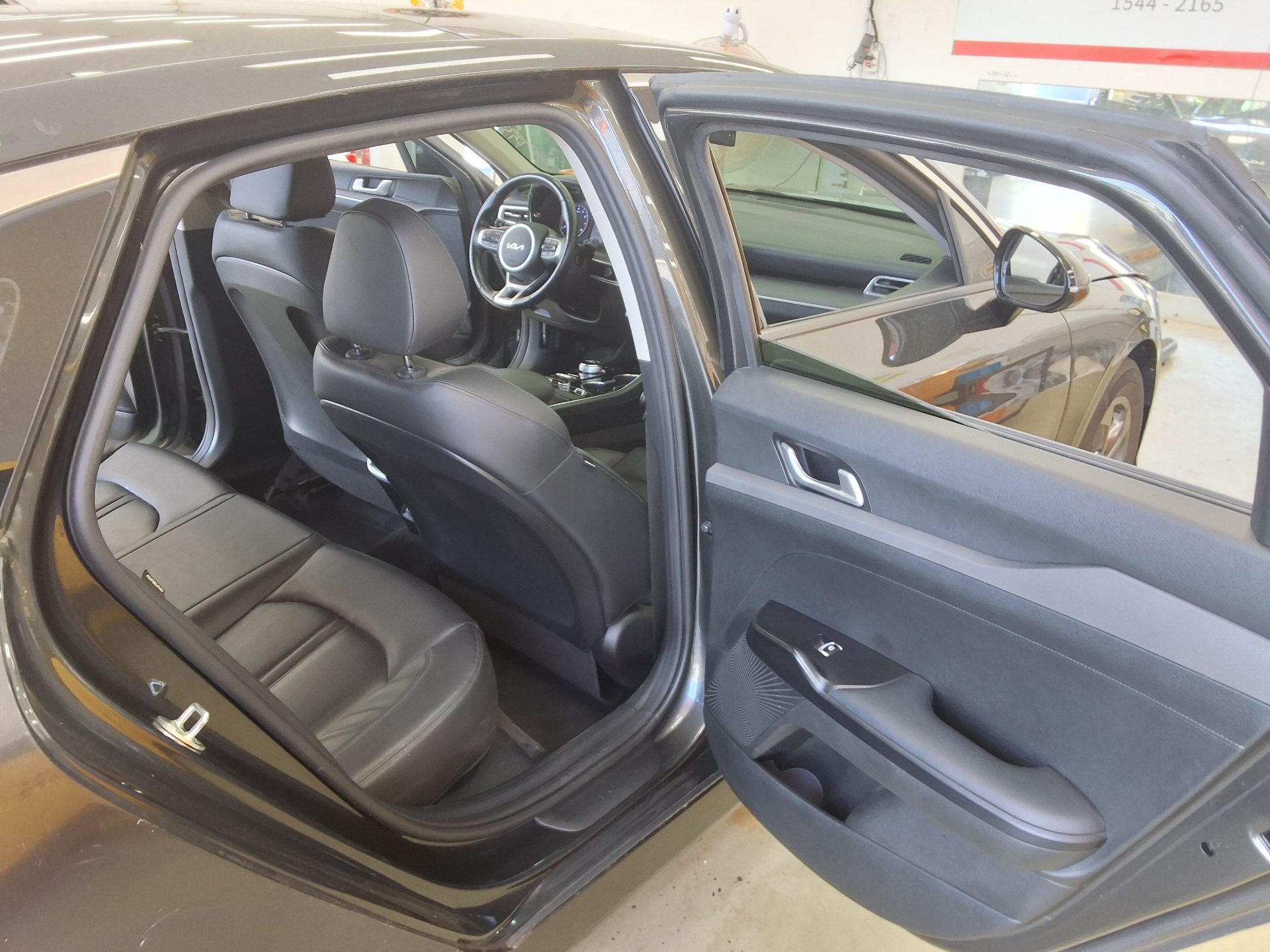2023 - kia k5
