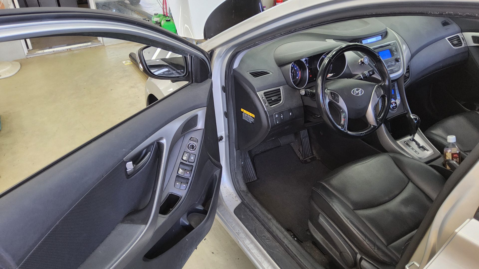 2013 - hyundai avante
