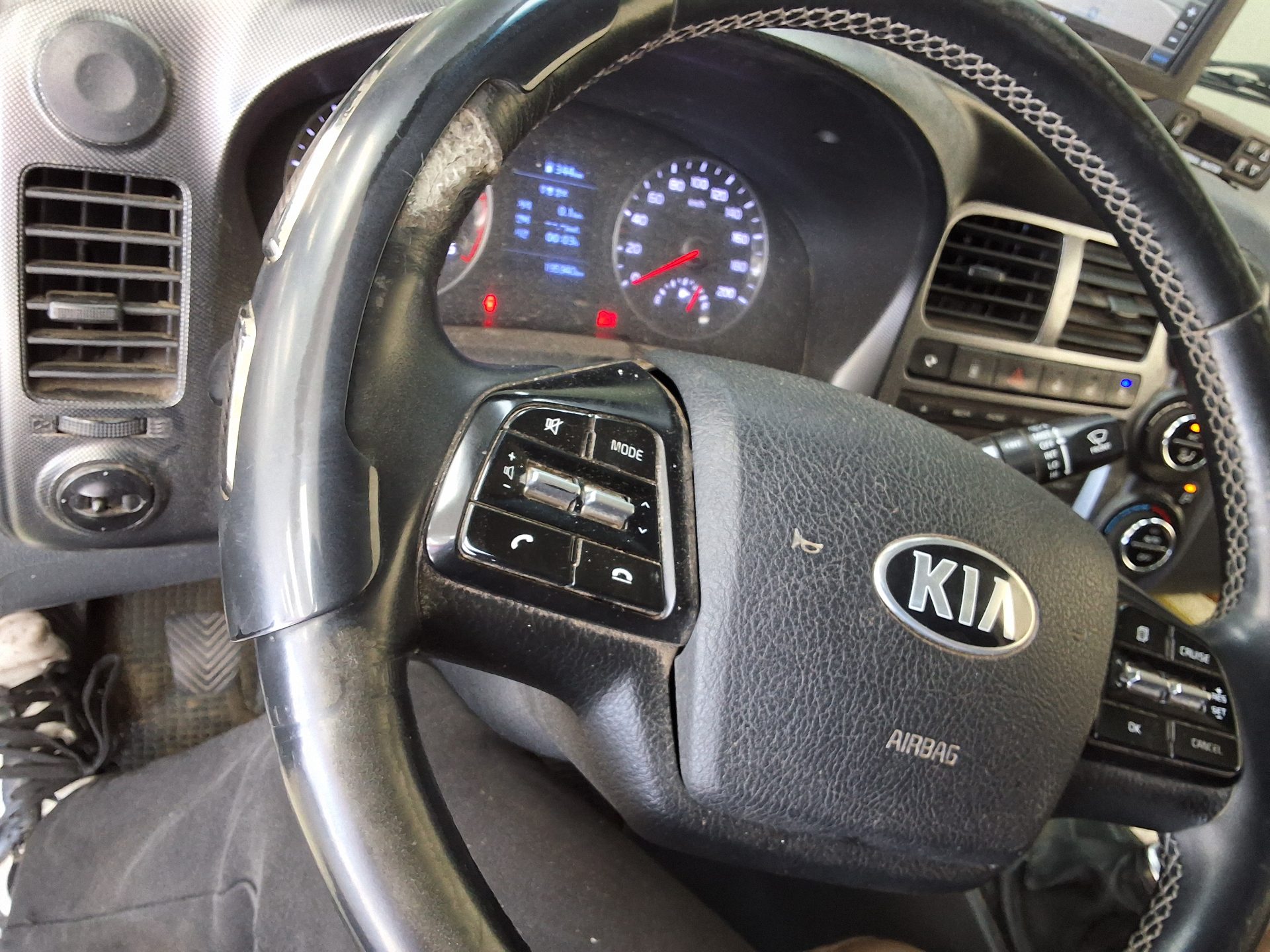 2021 - kia bongo