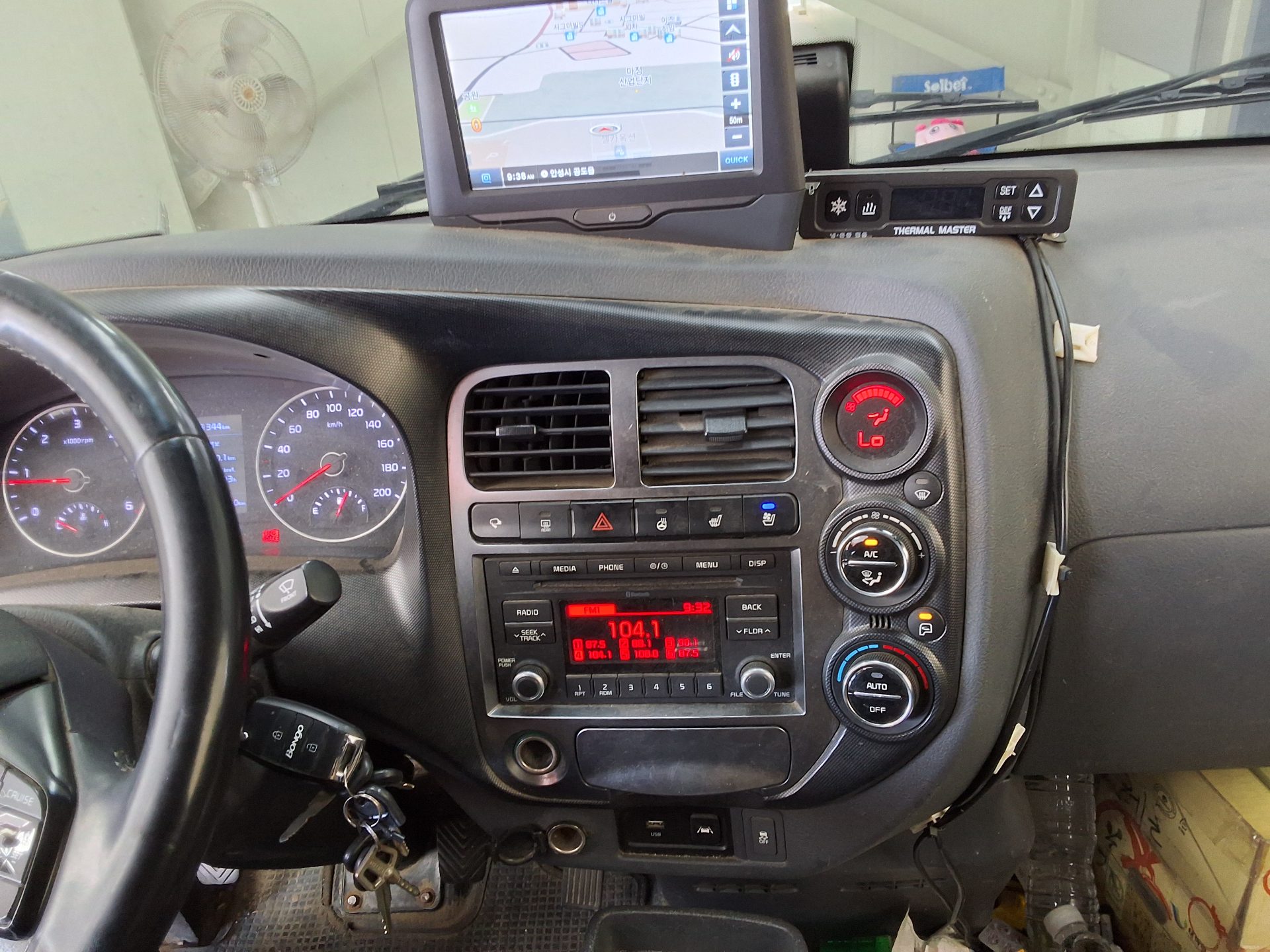 2021 - kia bongo