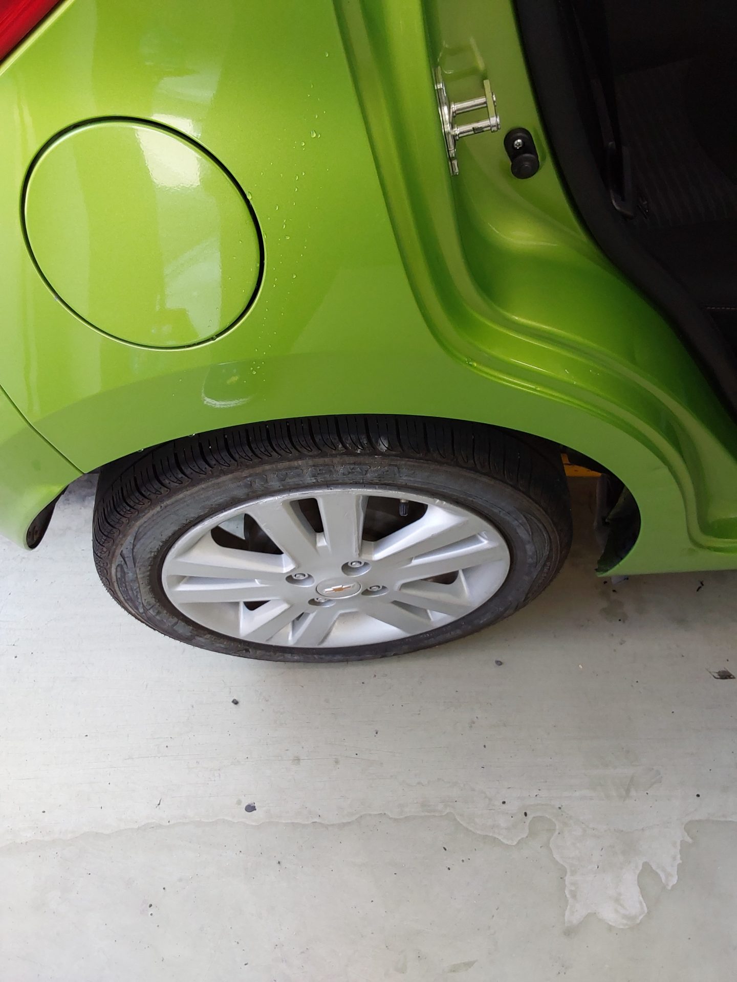 2016 - chevrolet spark