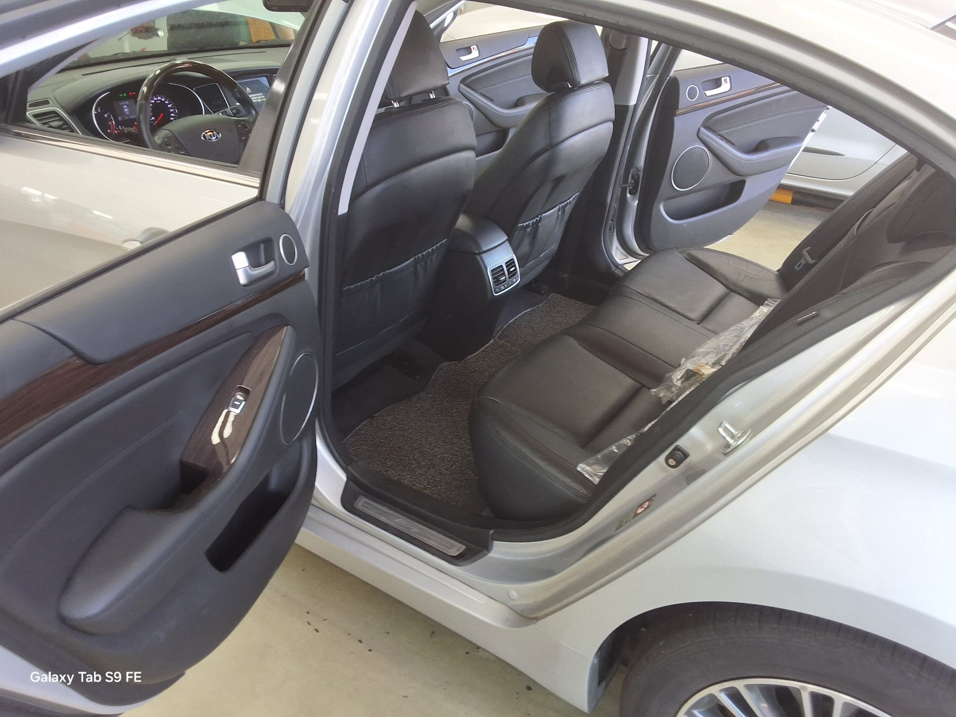 2016 - kia k7