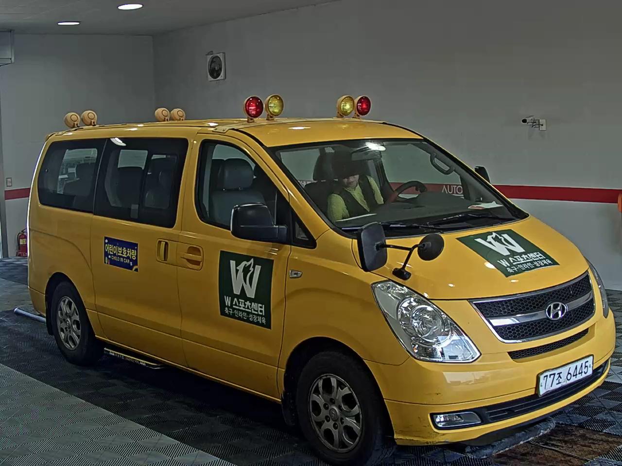 2015 - hyundai grand starex