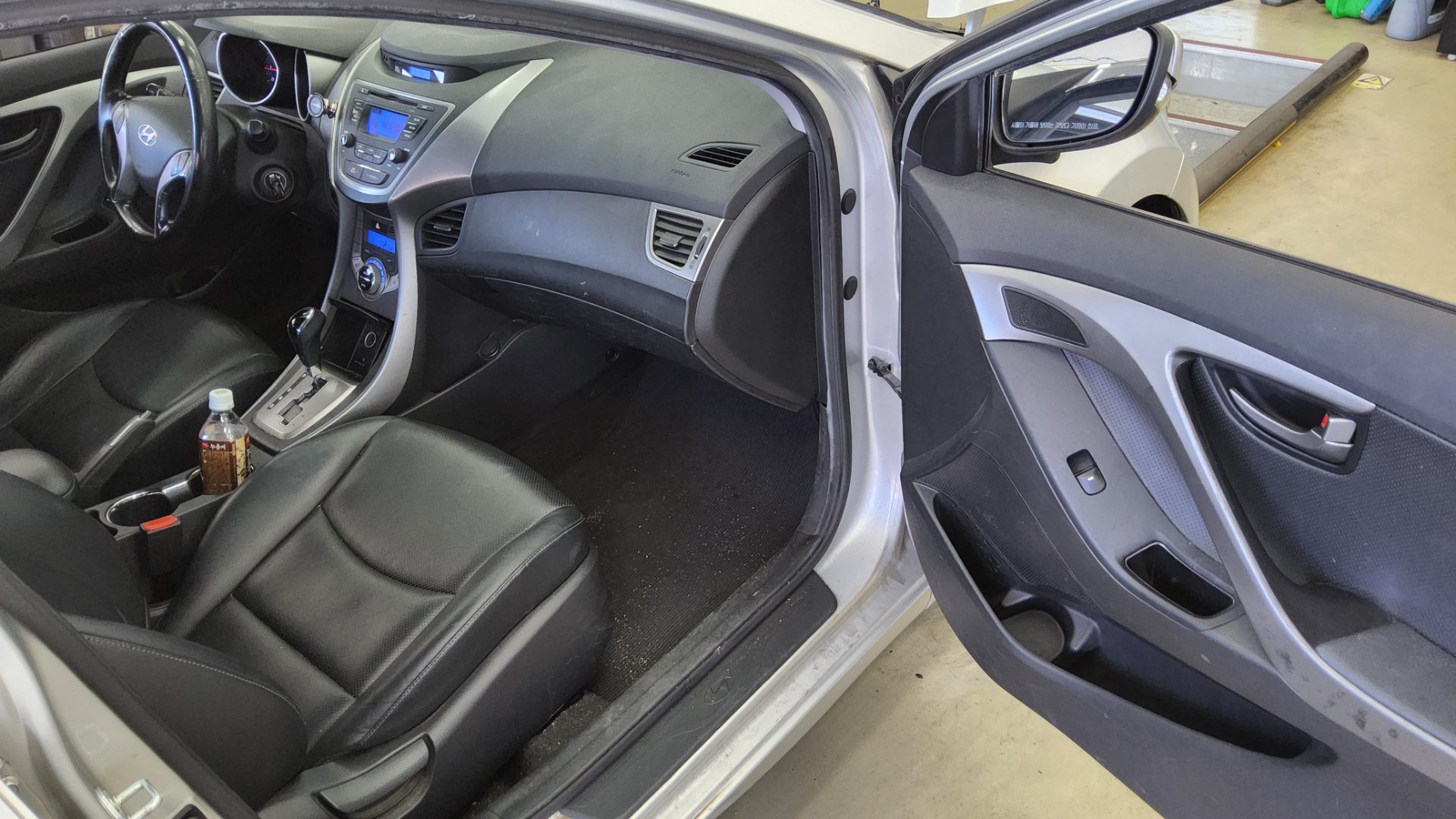 2013 - hyundai avante