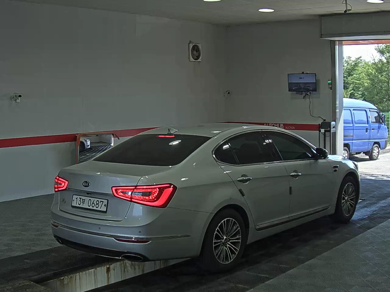 2016 - kia k7