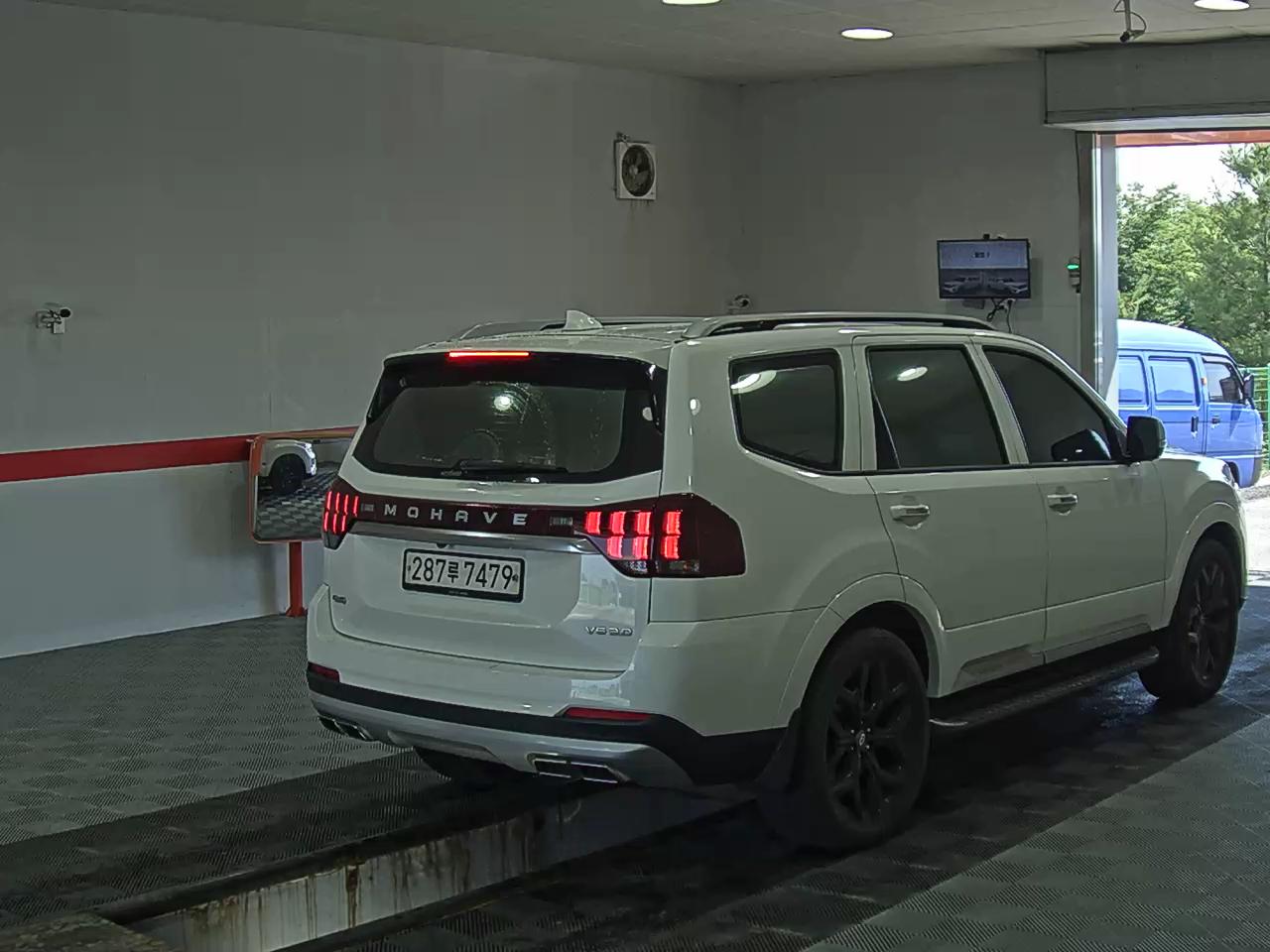 2020 - kia mohave