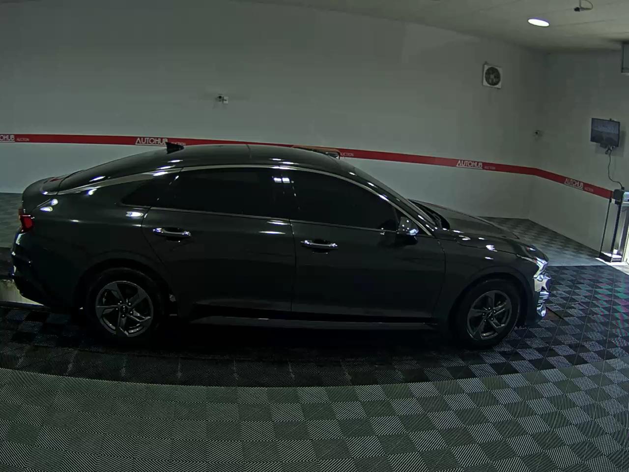 2023 - kia k5