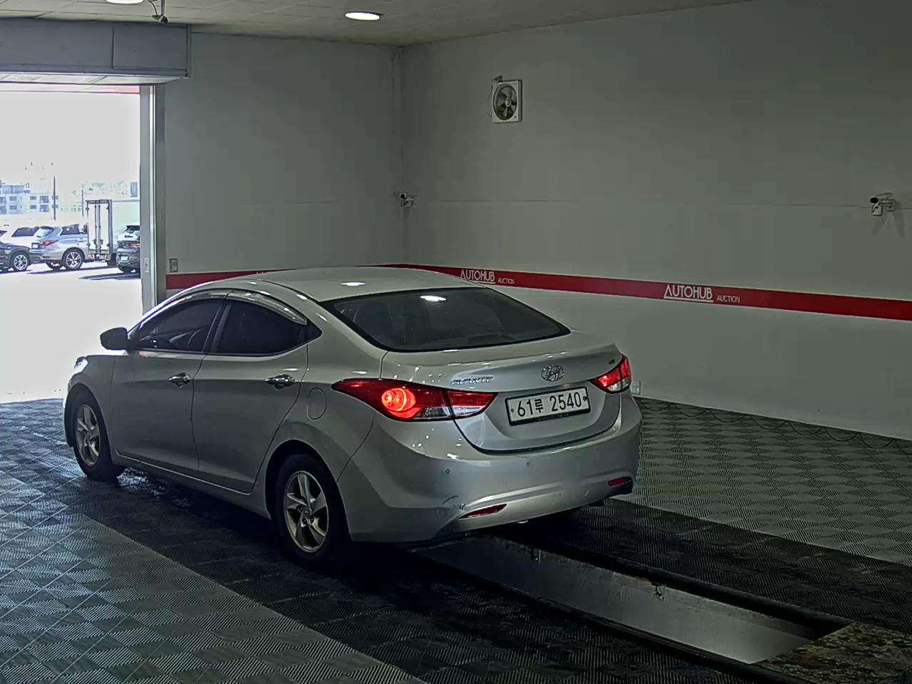 2013 - hyundai avante