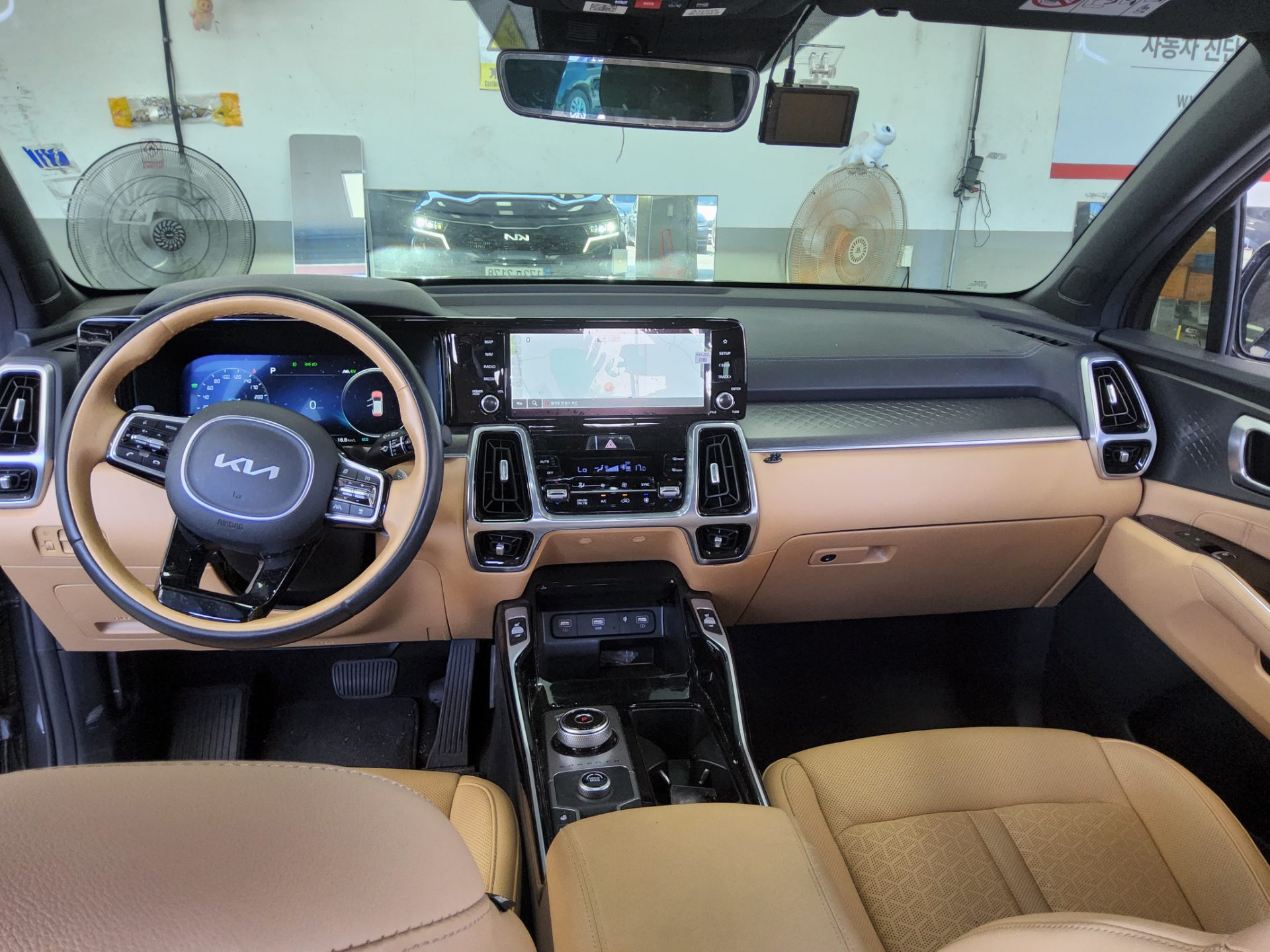 2023 - kia sorento