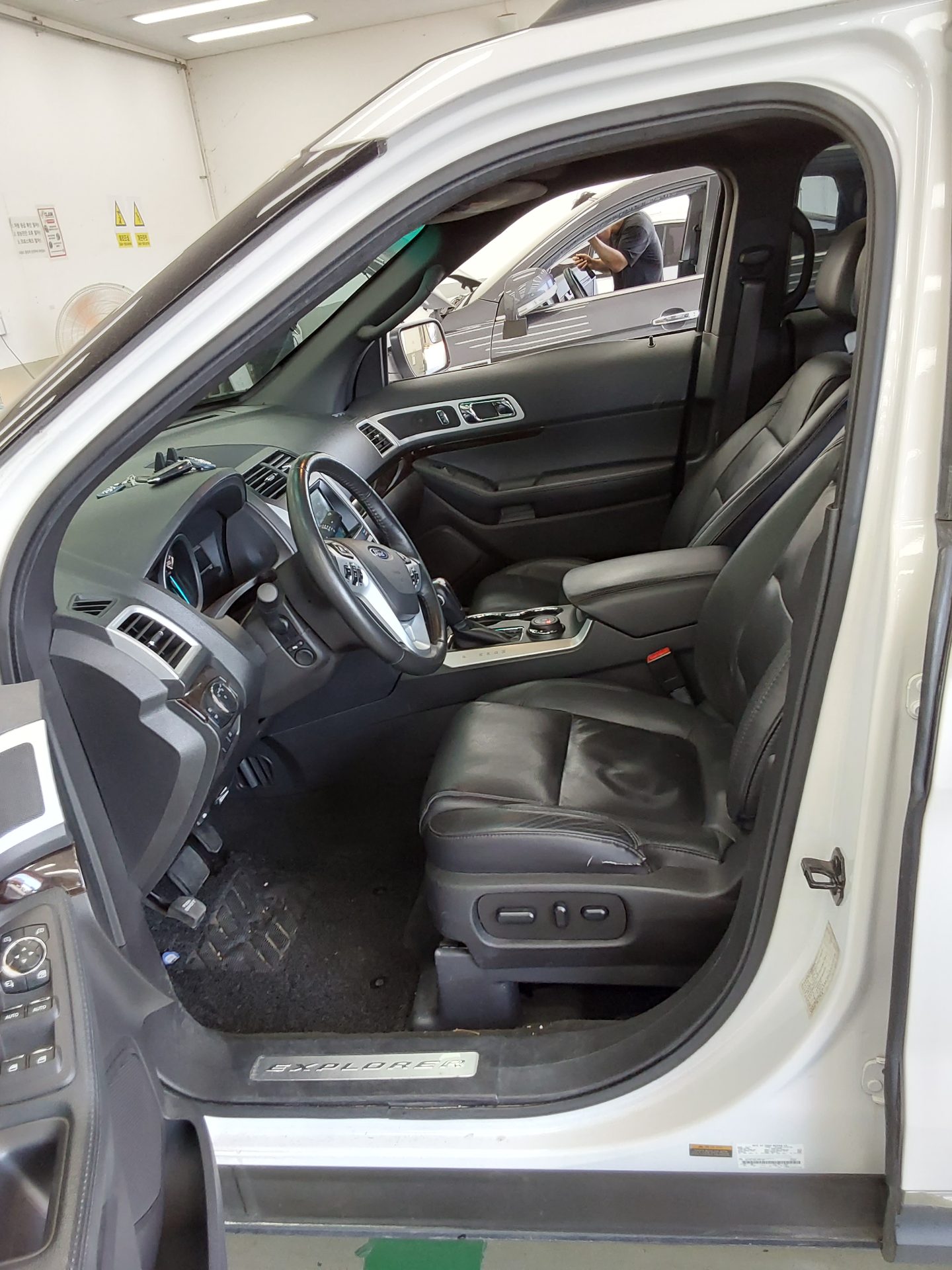 2015 - ford explorer