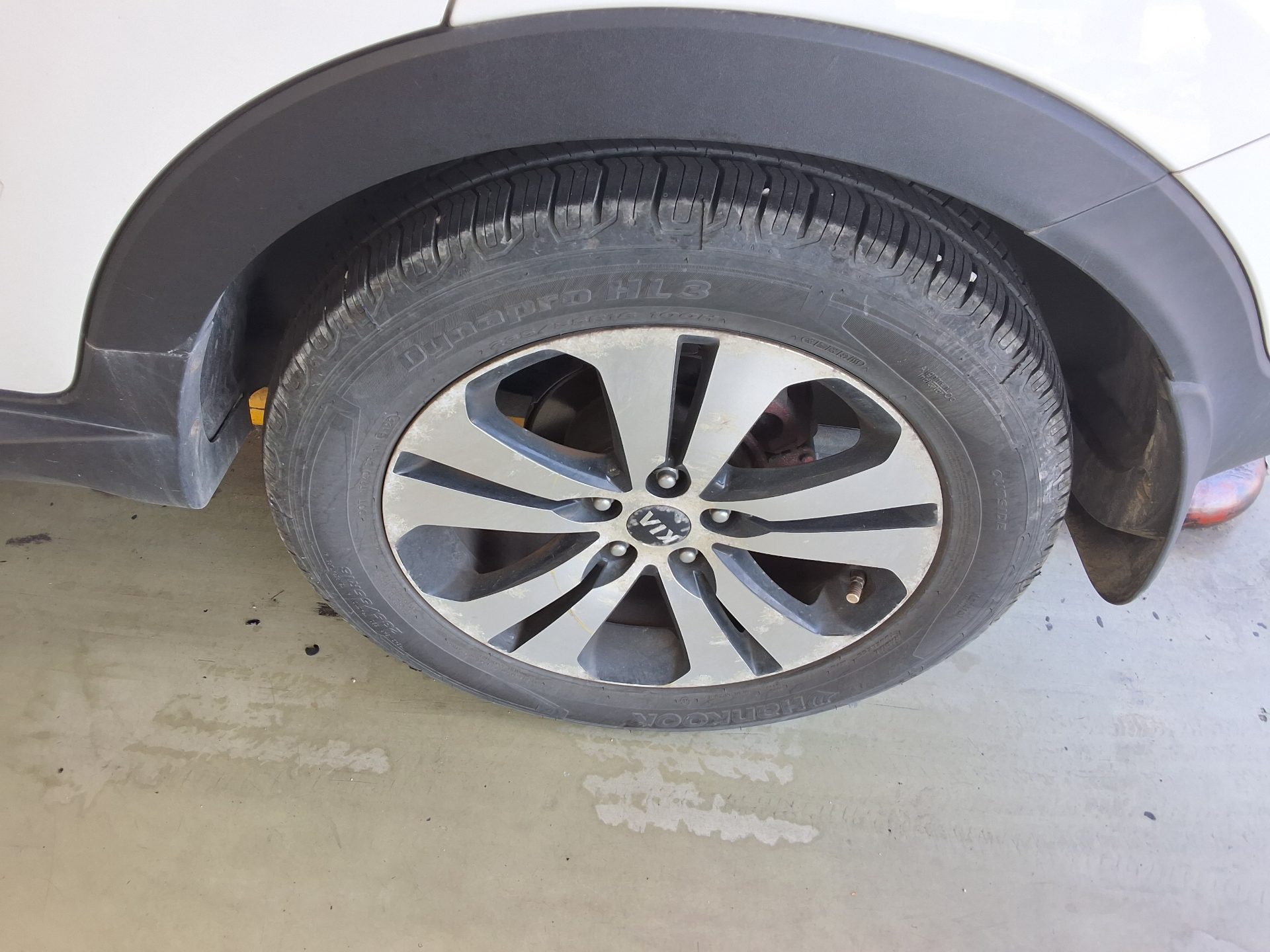 2011 - kia sportage