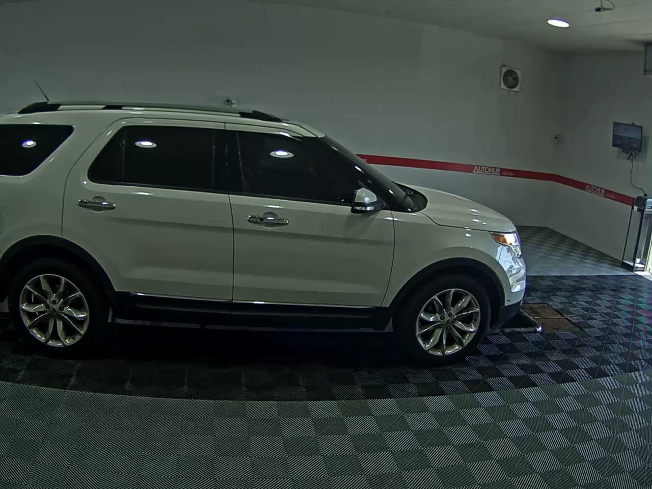2015 - ford explorer
