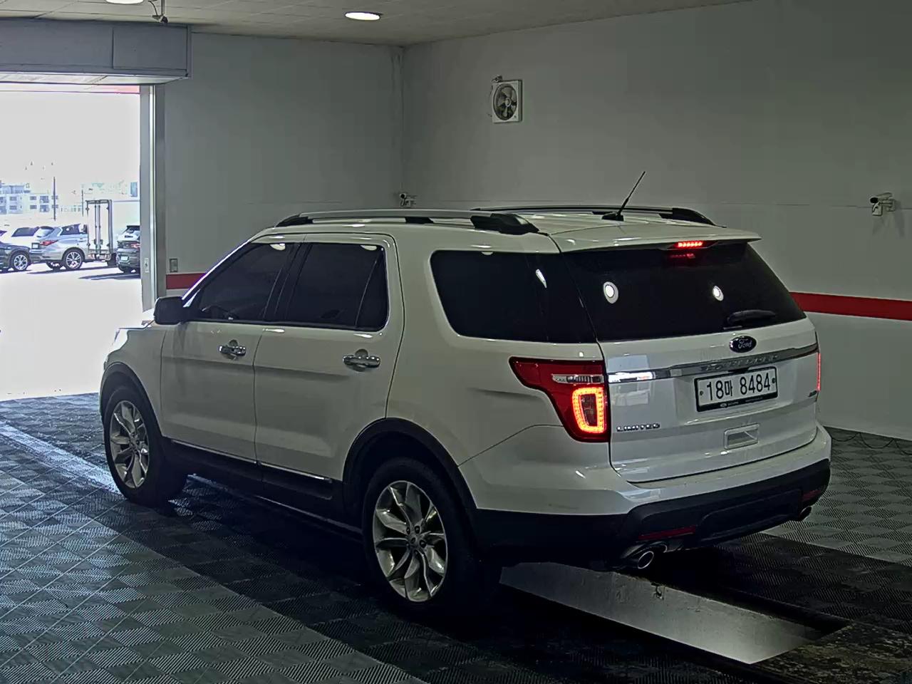 2015 - ford explorer