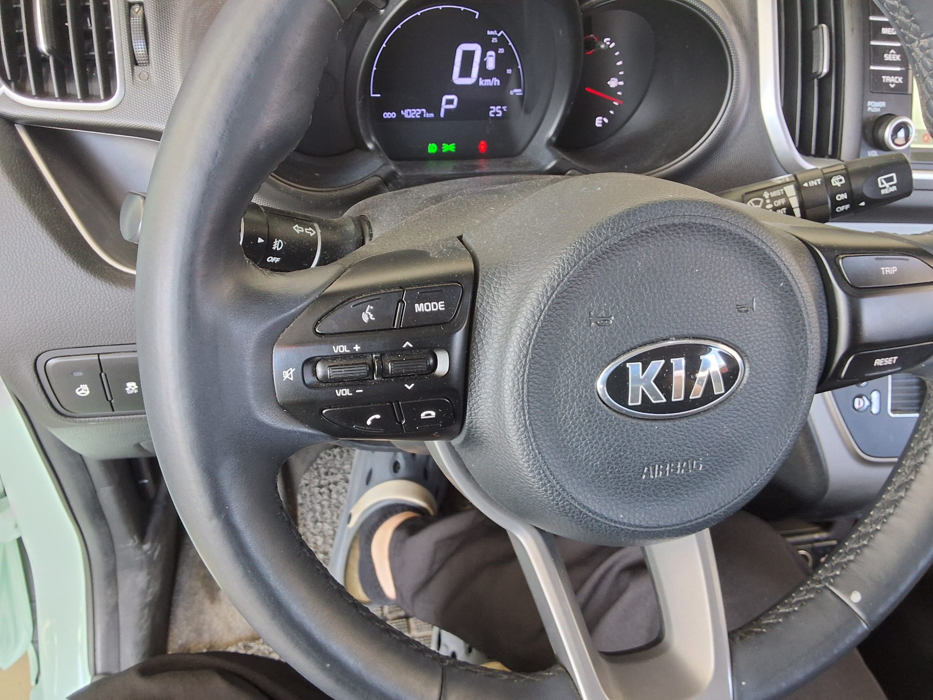 2018 - kia ray