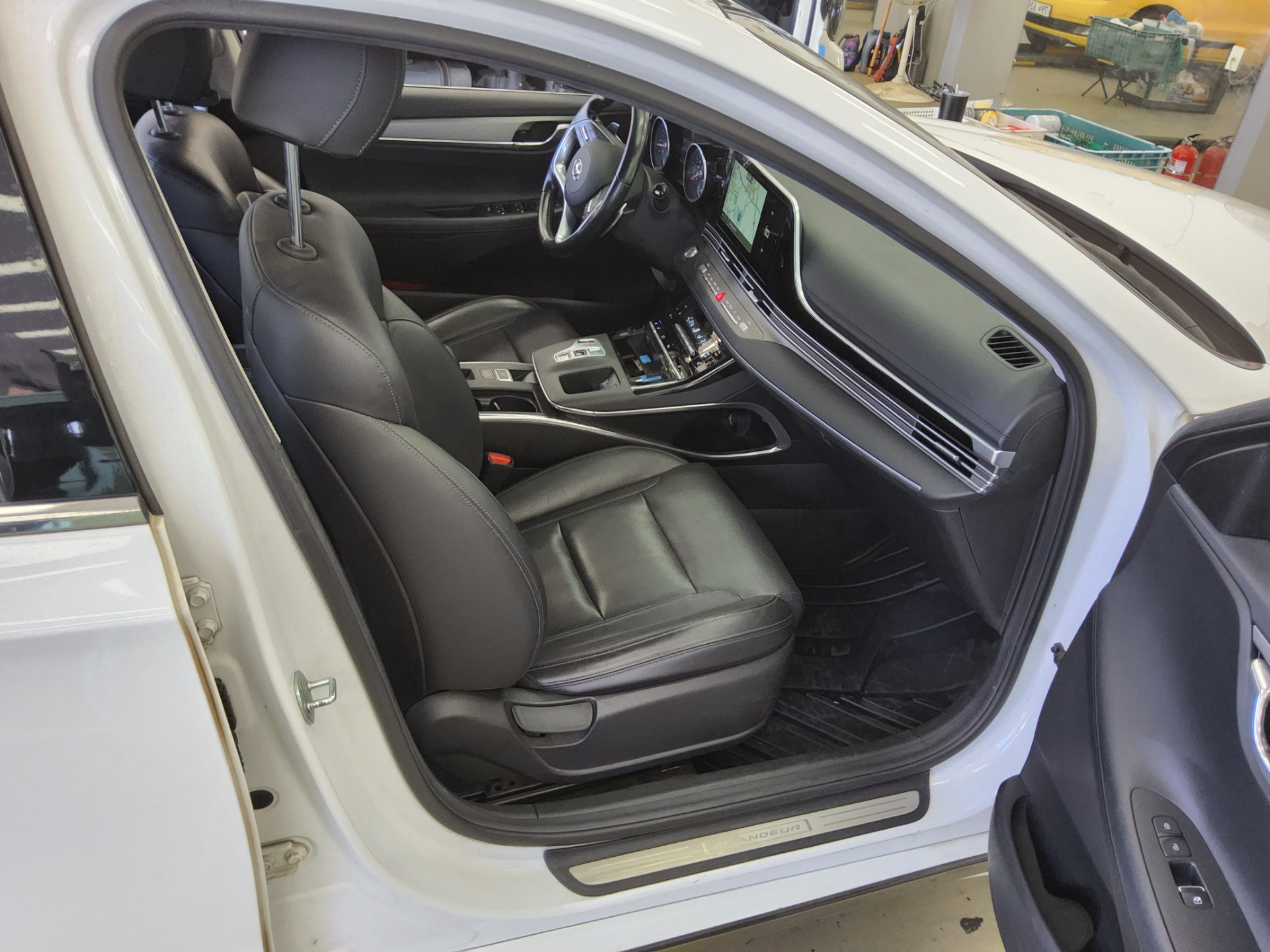 2022 - hyundai grandeur