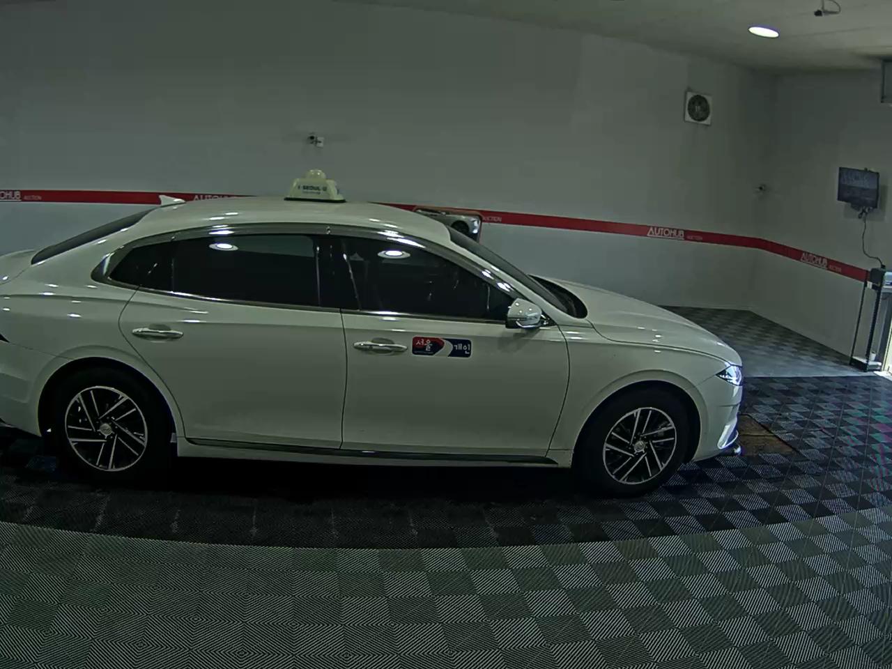 2022 - hyundai grandeur