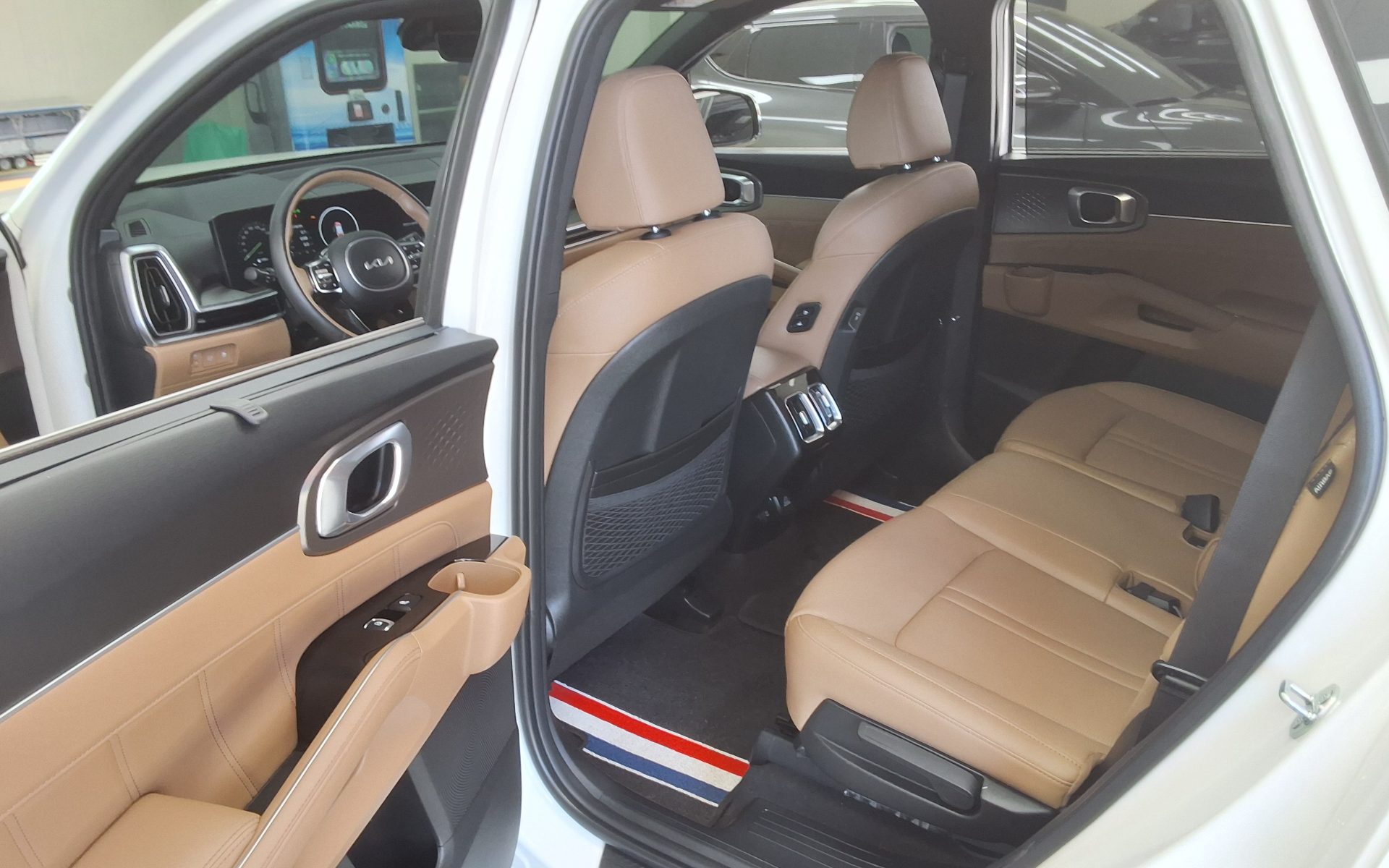 2024 - kia sorento