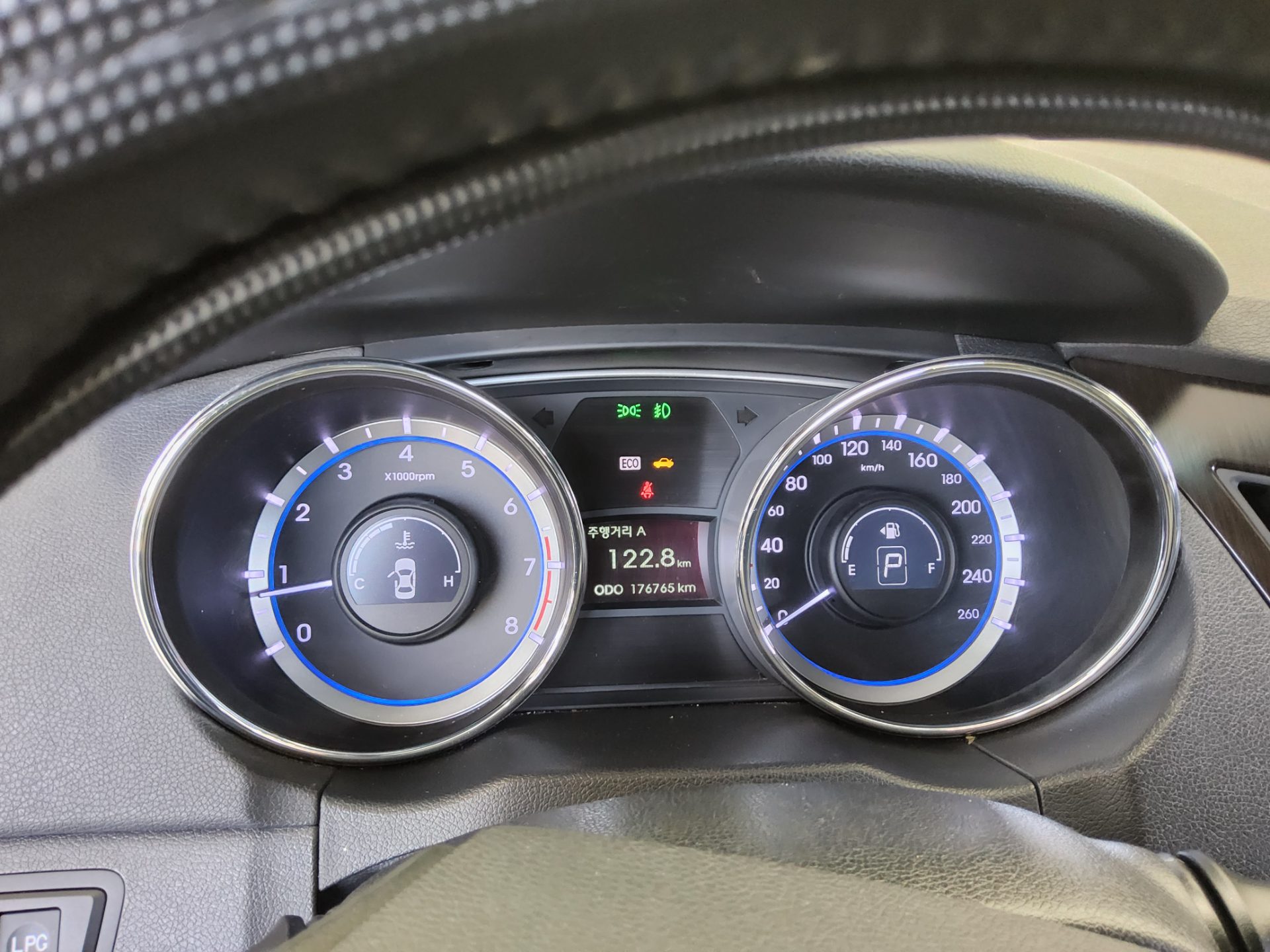 2010 - hyundai sonata