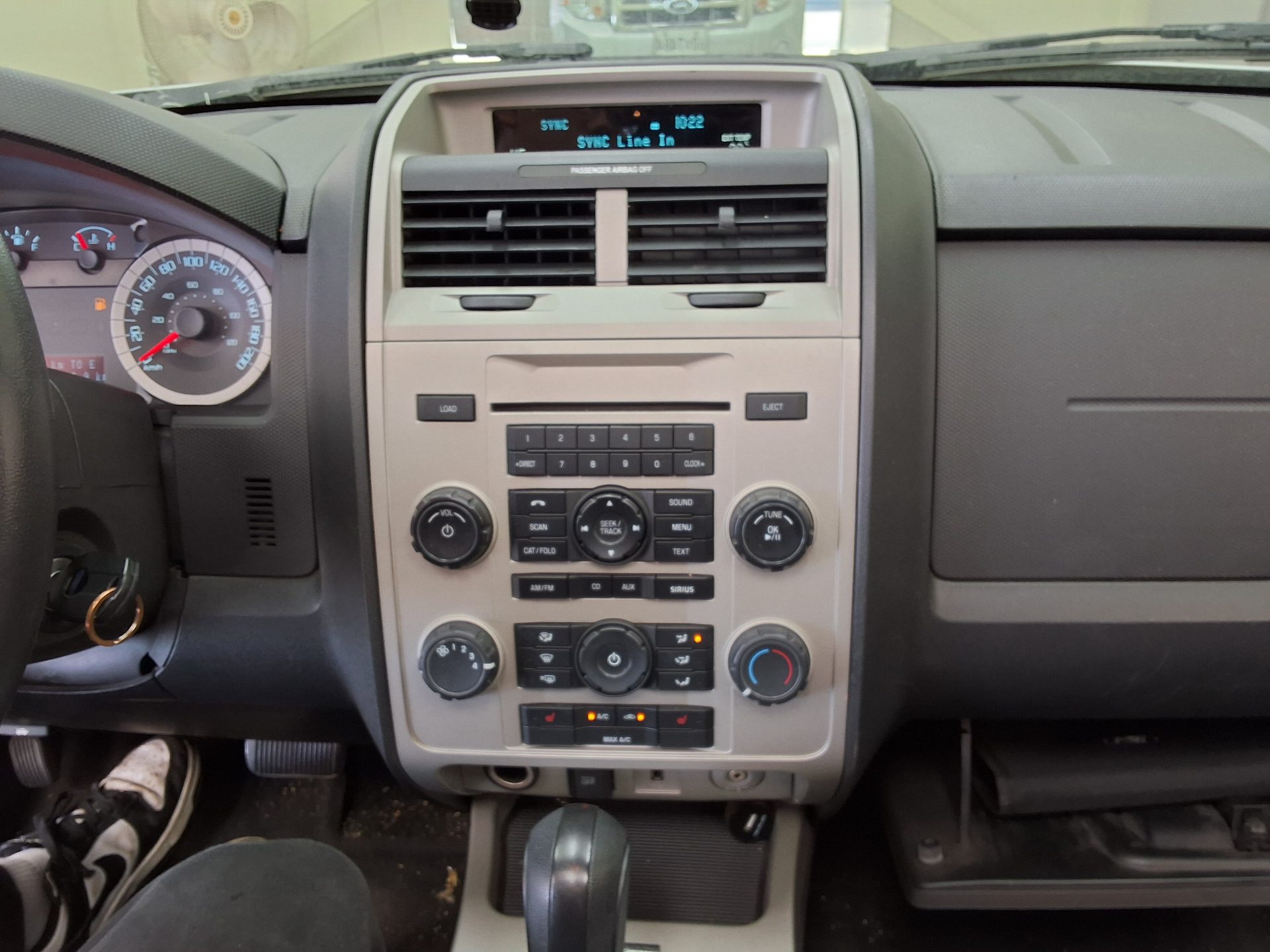 2011 - ford escape