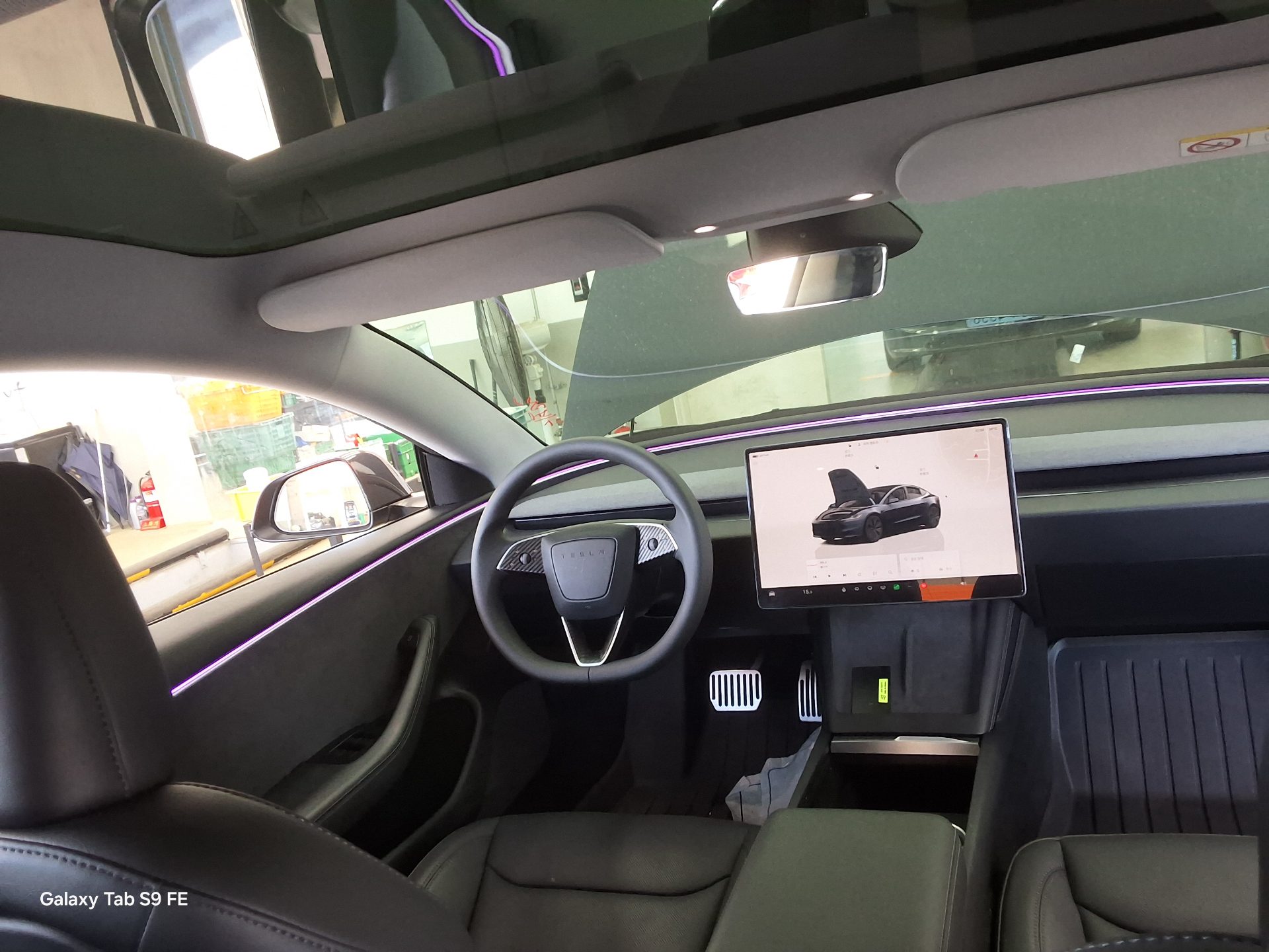 2024 - tesla model 3