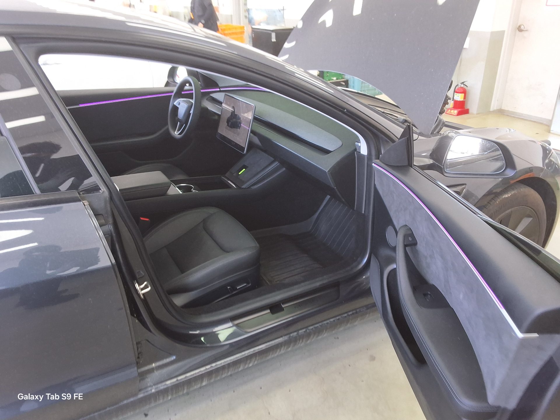 2024 - tesla model 3