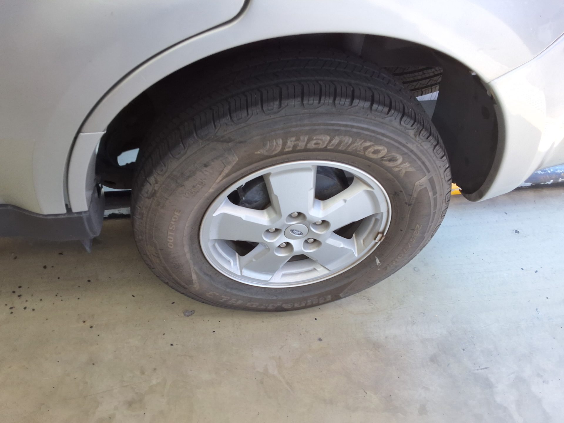 2011 - ford escape