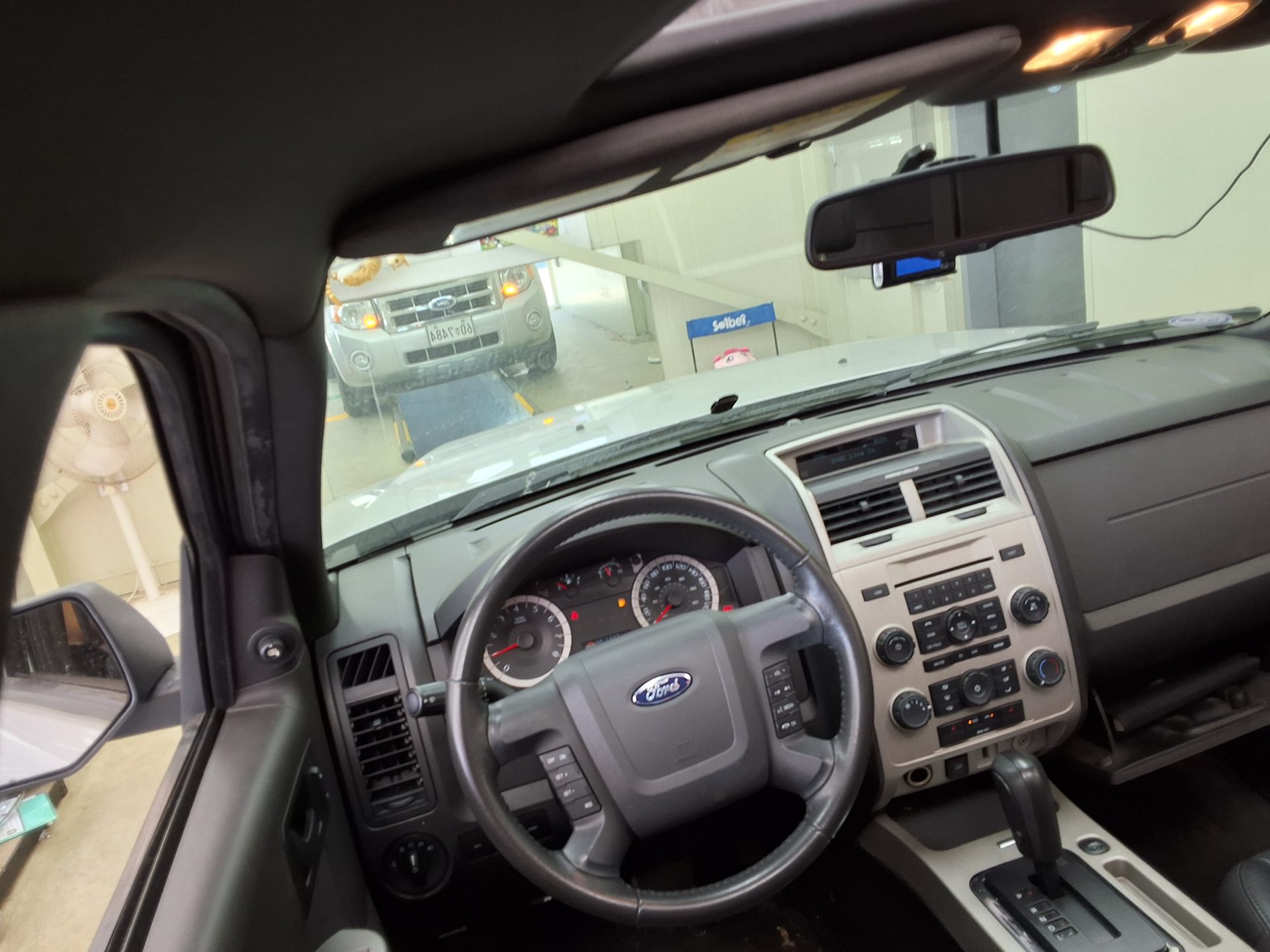 2011 - ford escape