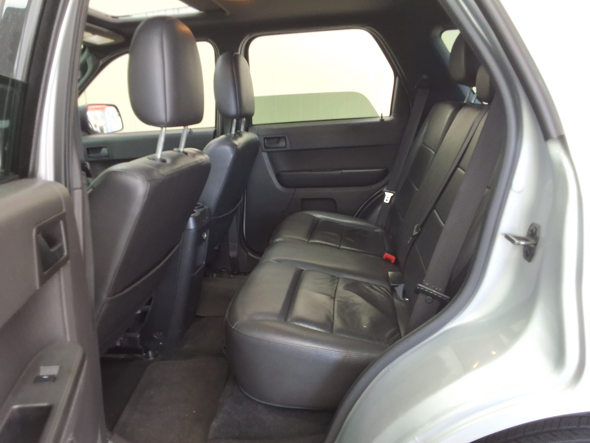2011 - ford escape