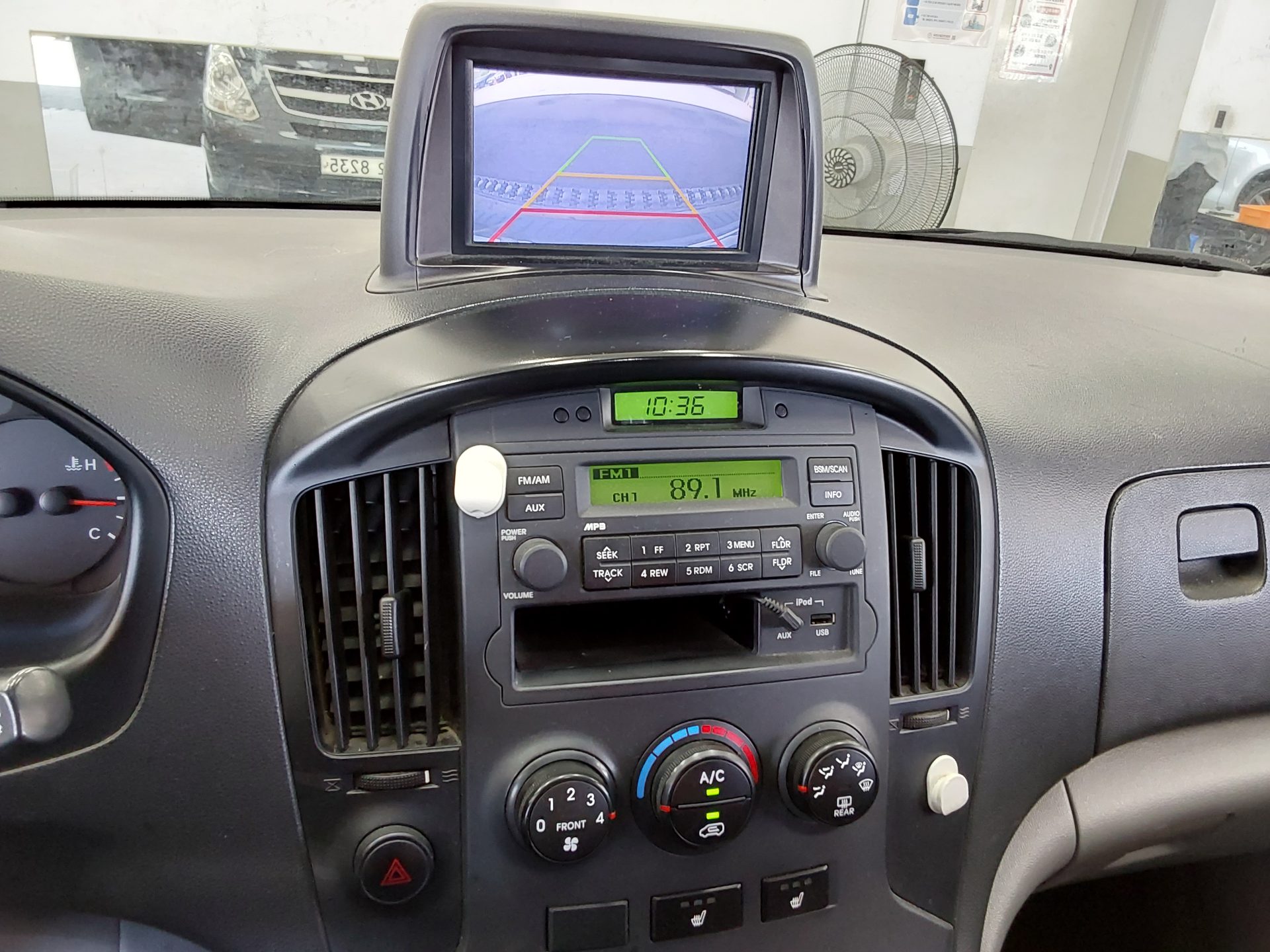 2015 - hyundai grand starex