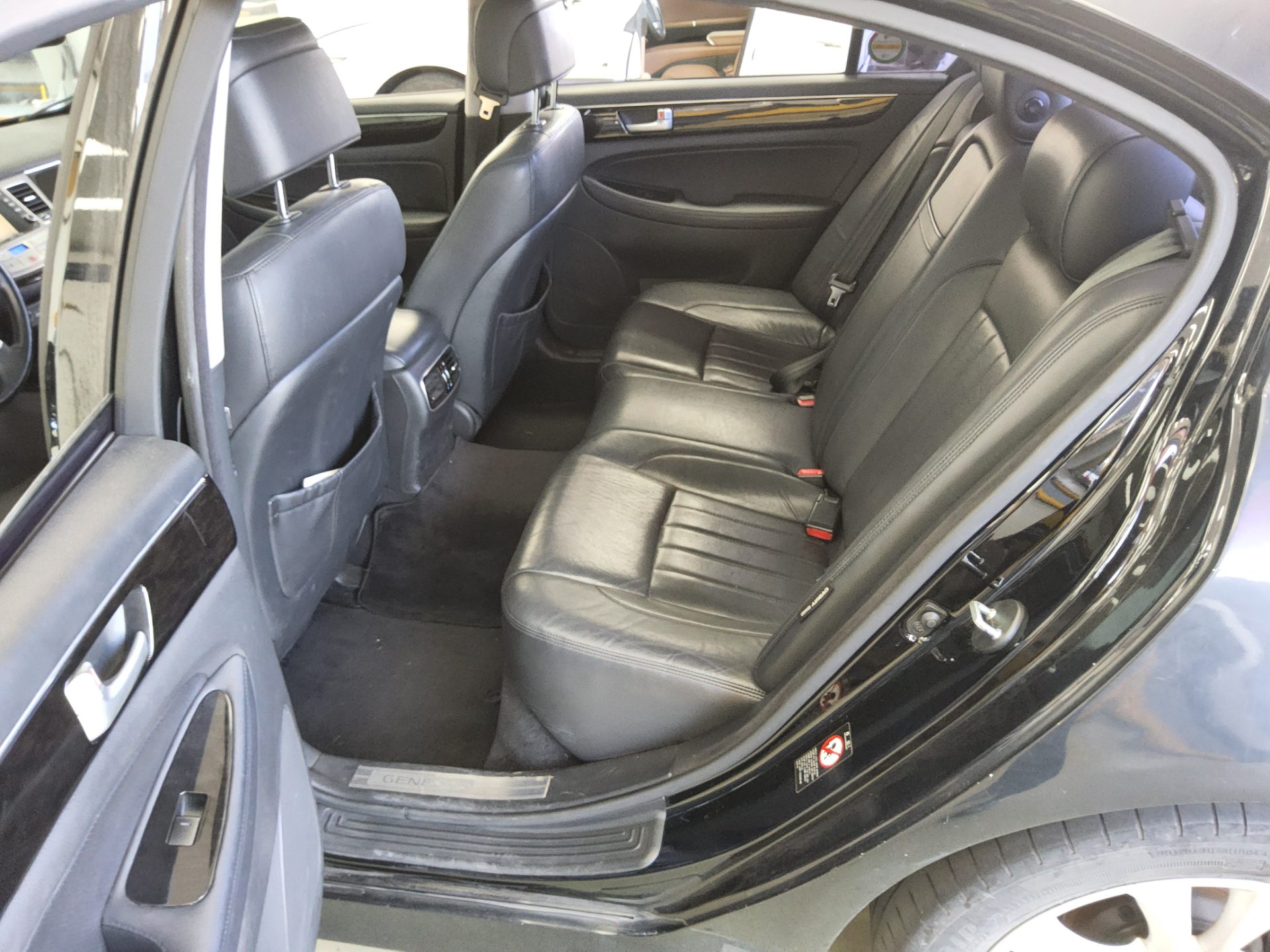 2013 - hyundai bh