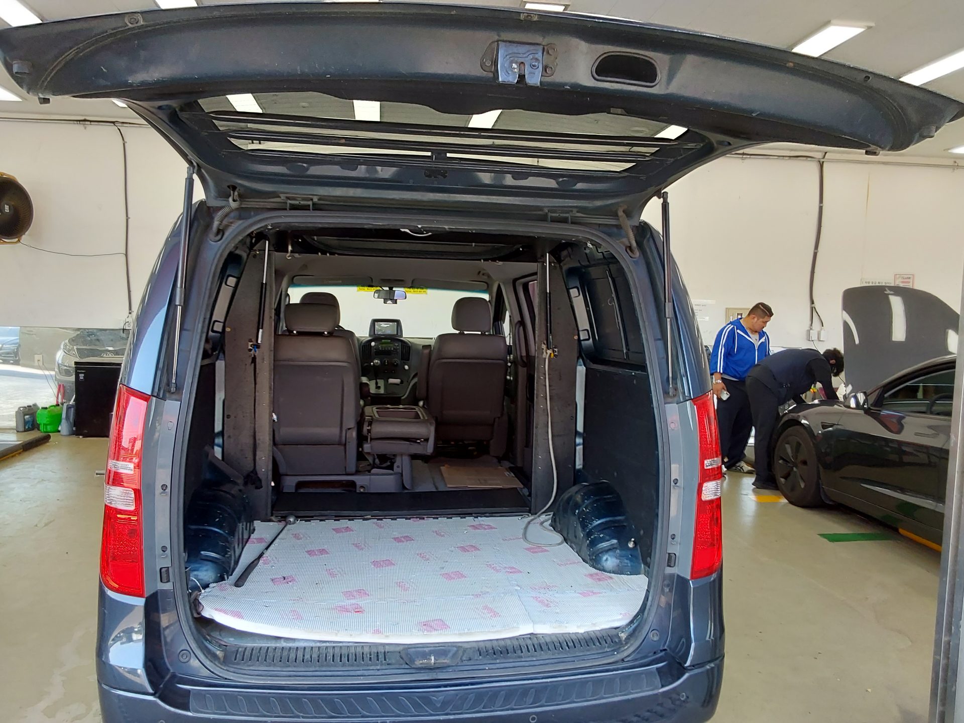 2015 - hyundai grand starex
