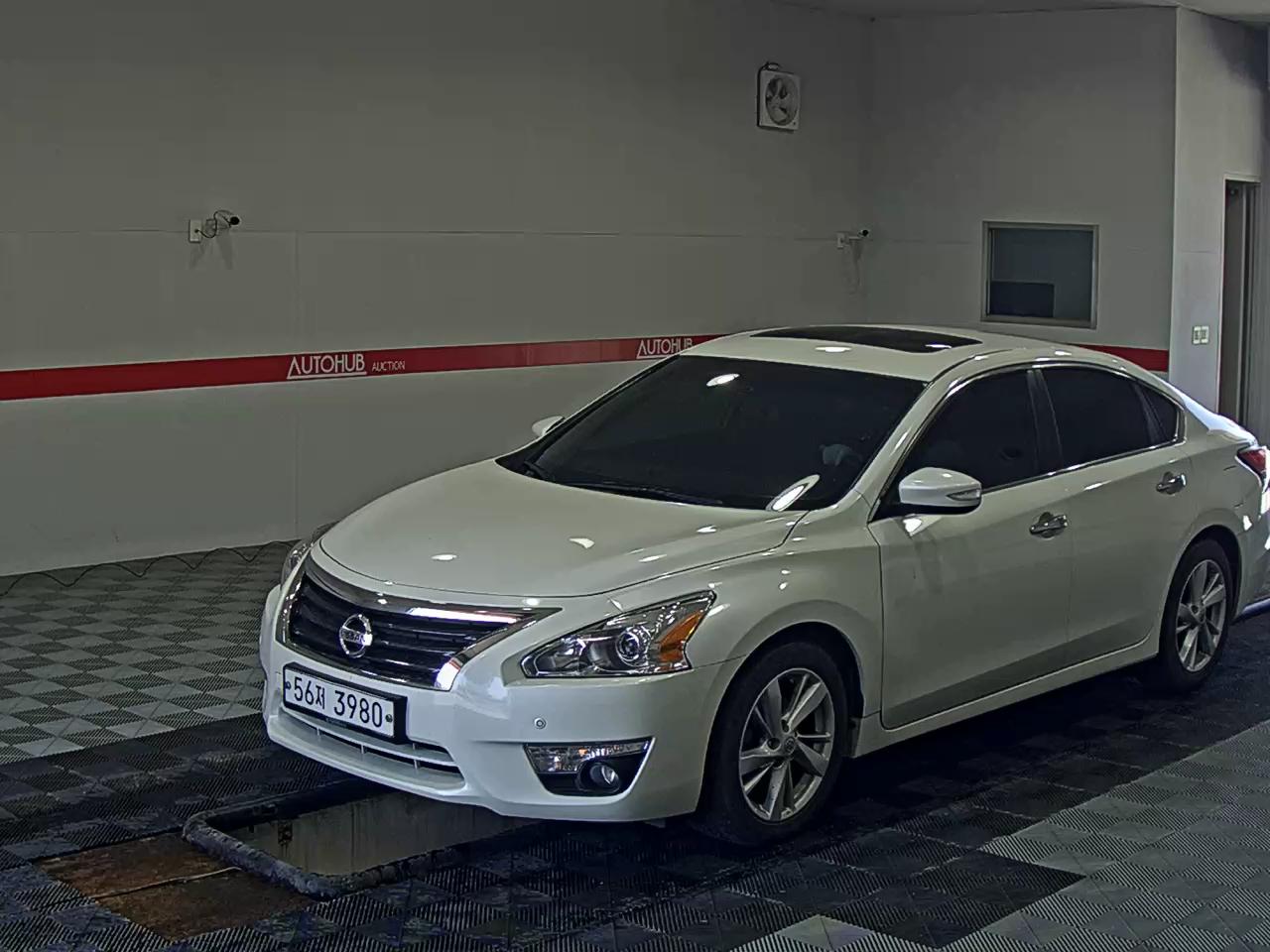 2014 - nissan altima