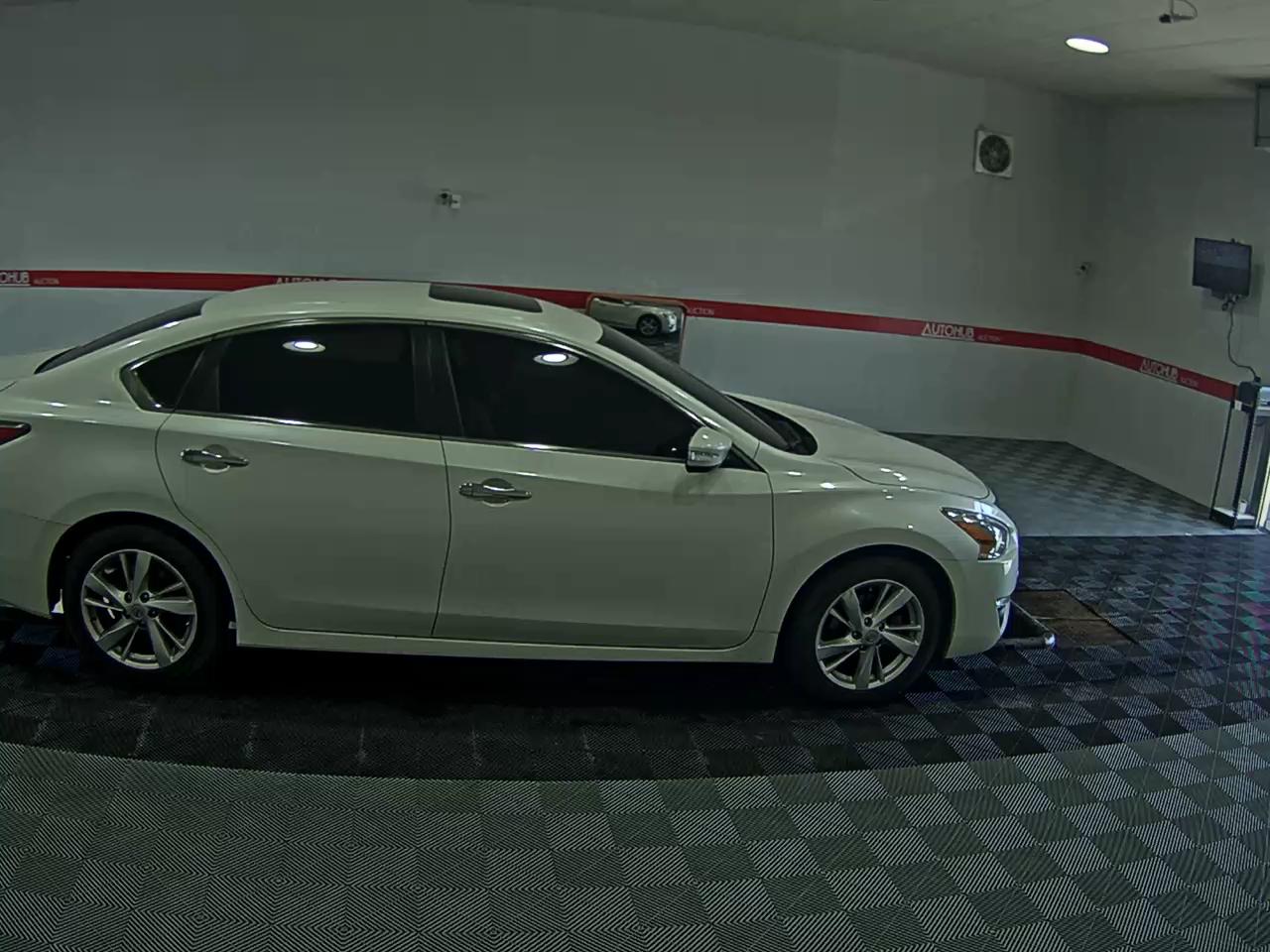 2014 - nissan altima