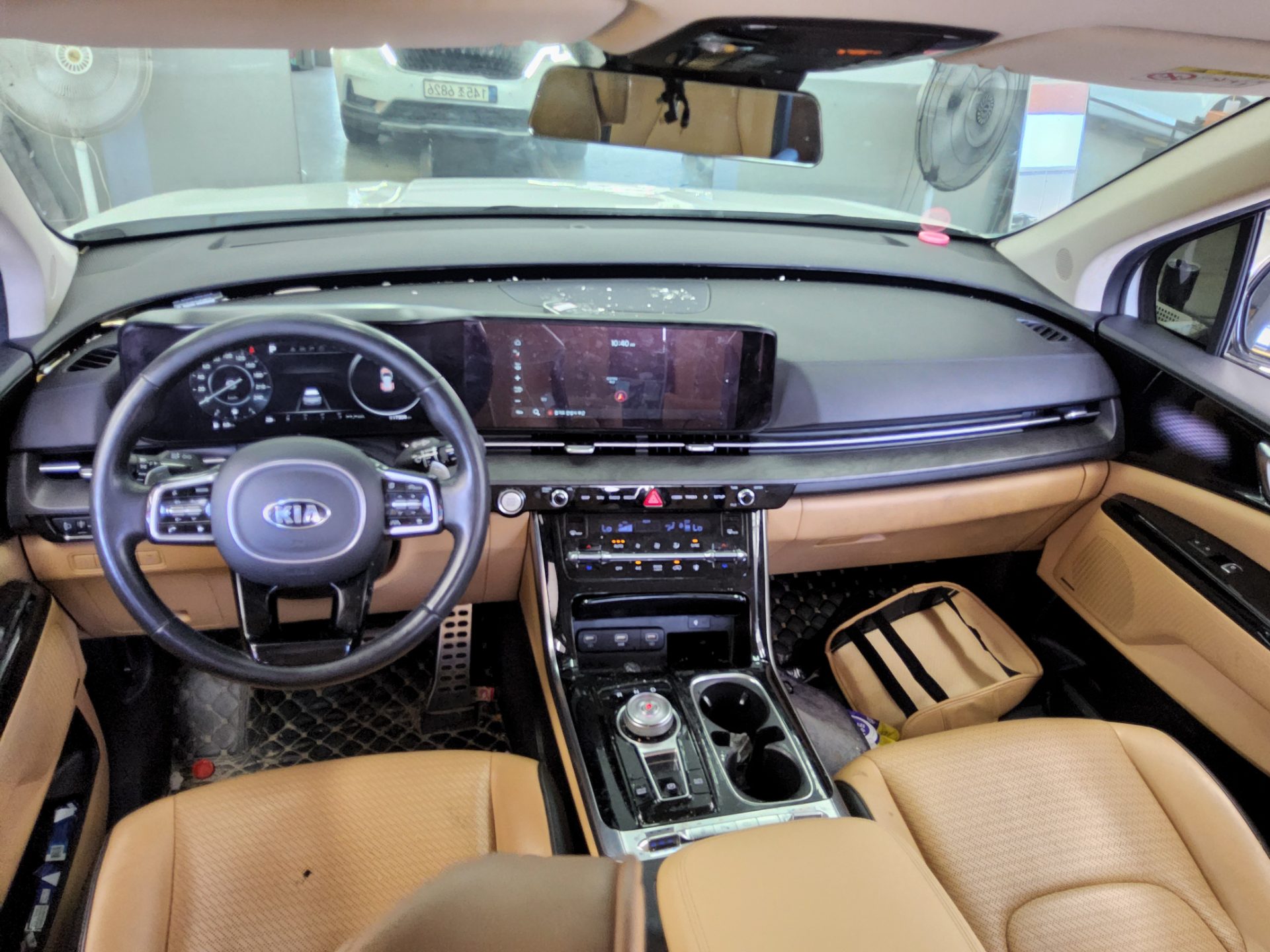 2021 - kia carnival
