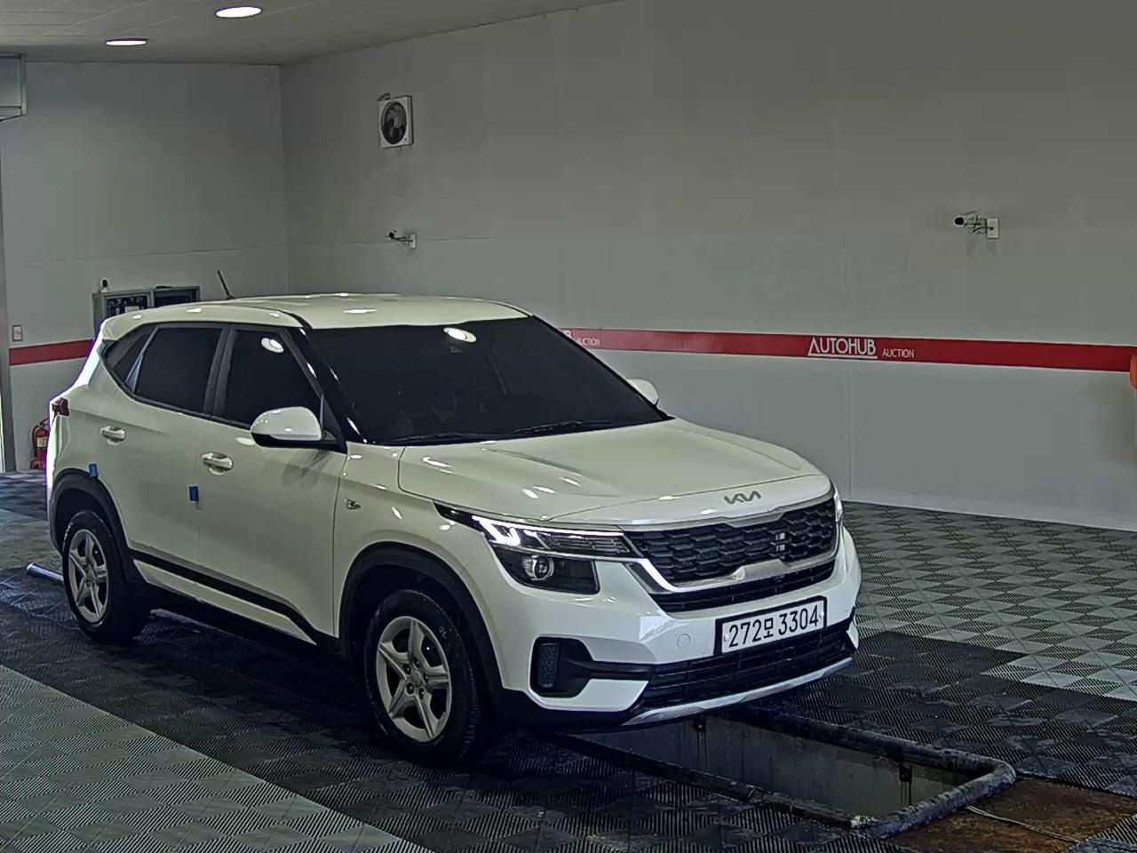 2023 - kia seltos
