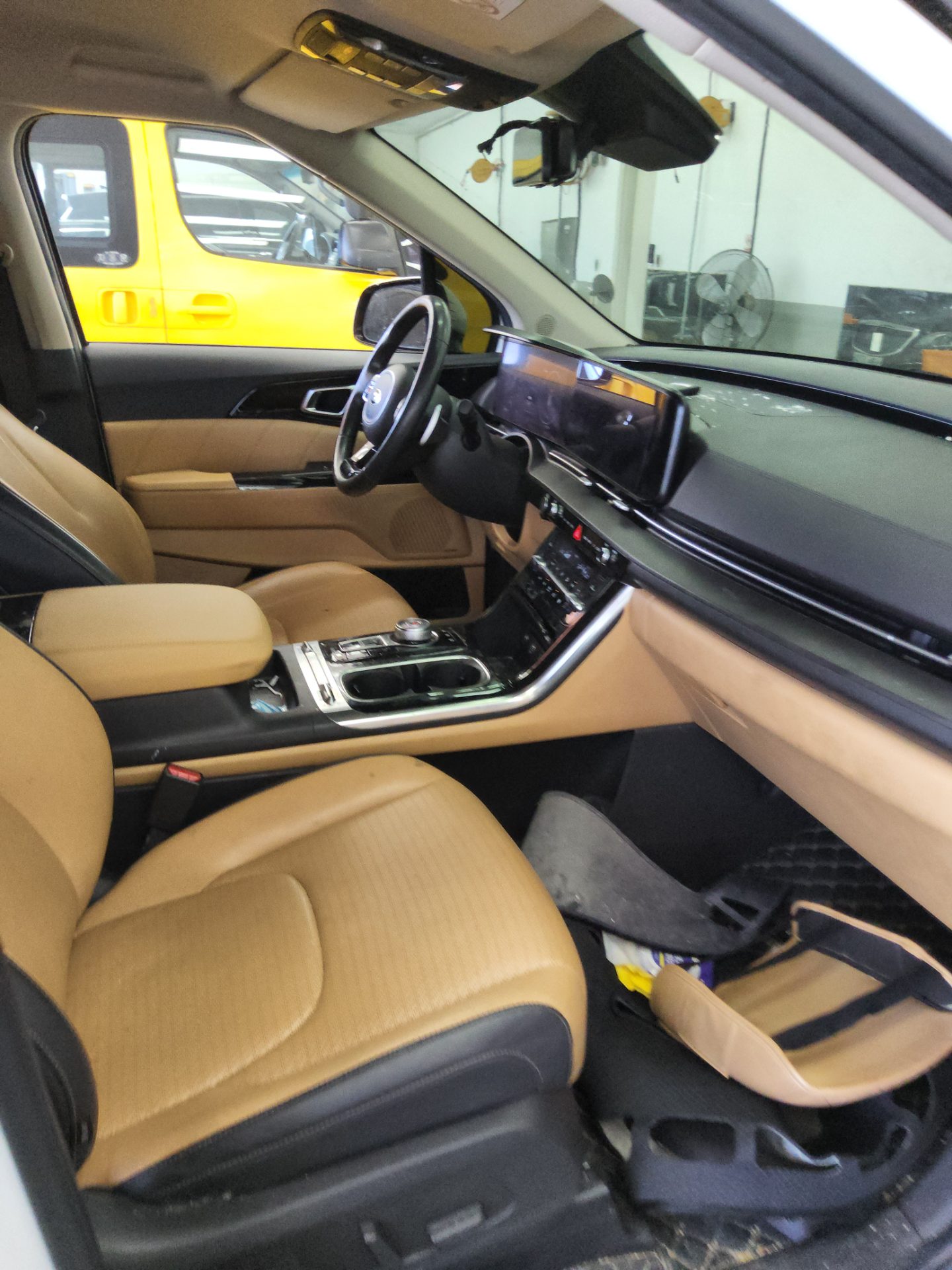 2021 - kia carnival