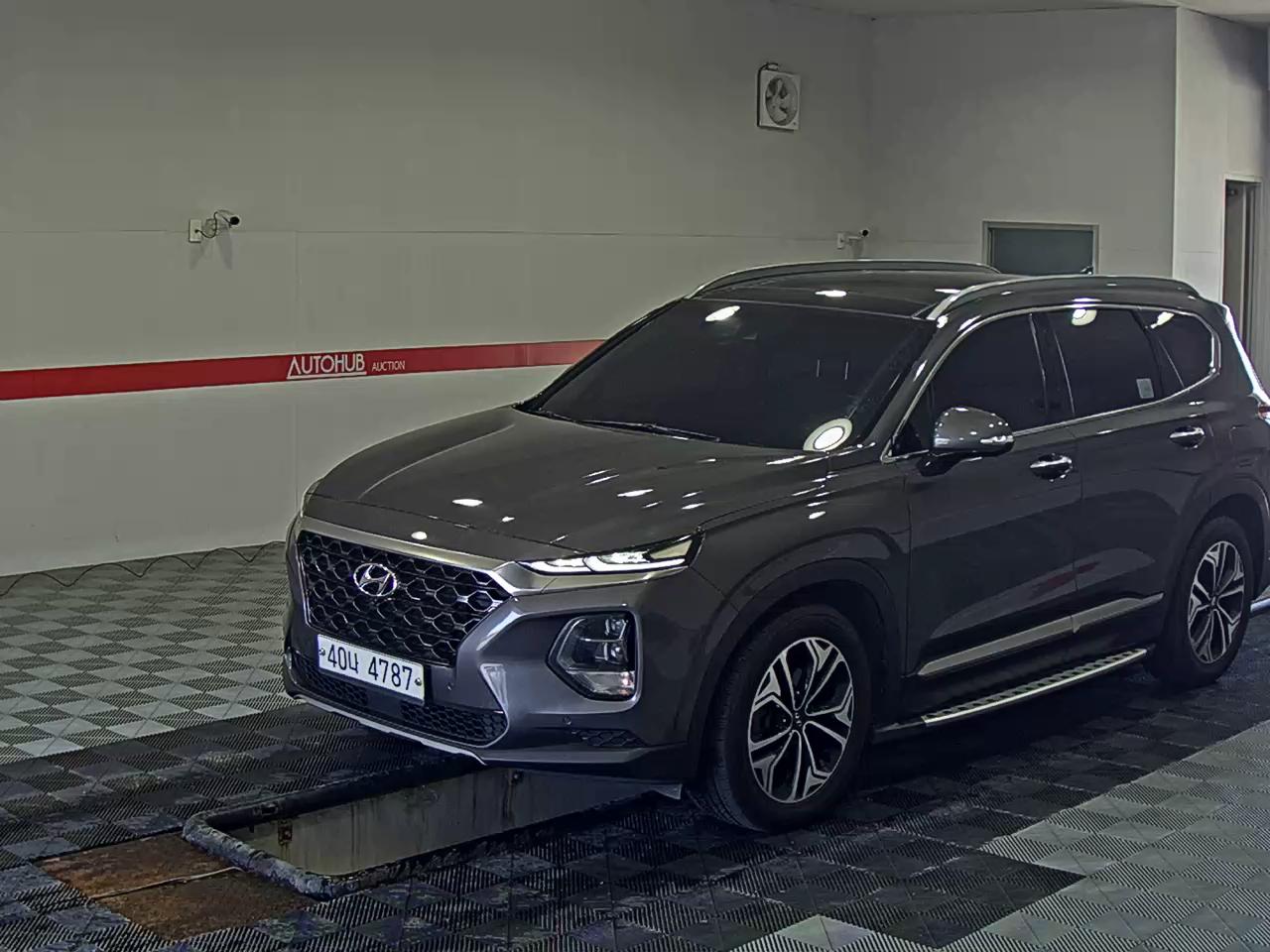 HYUNDAI SANTA FE ()