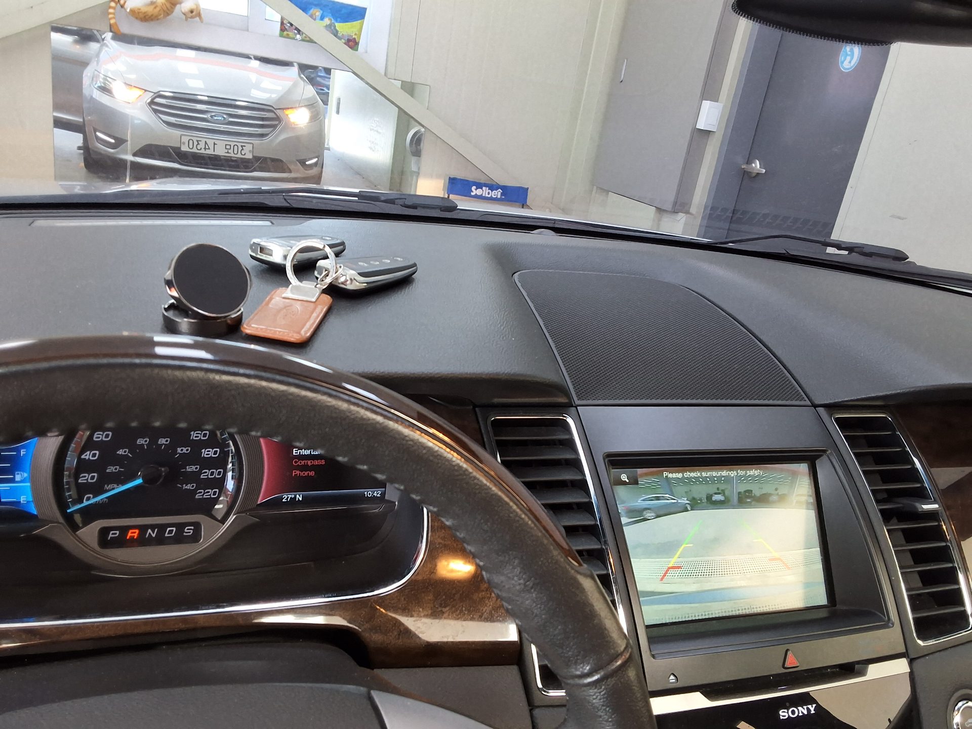 2015 - ford taurus