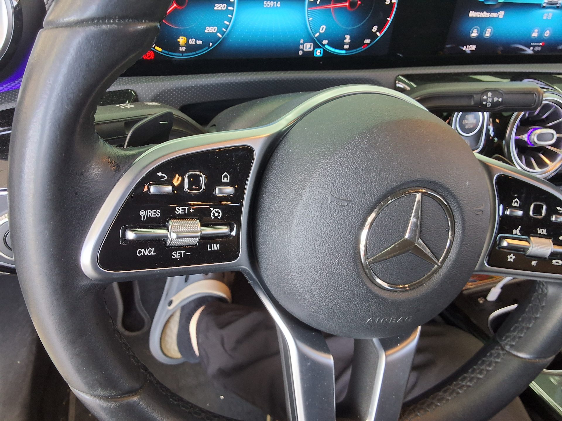 2021 - mercedes-benz a200d