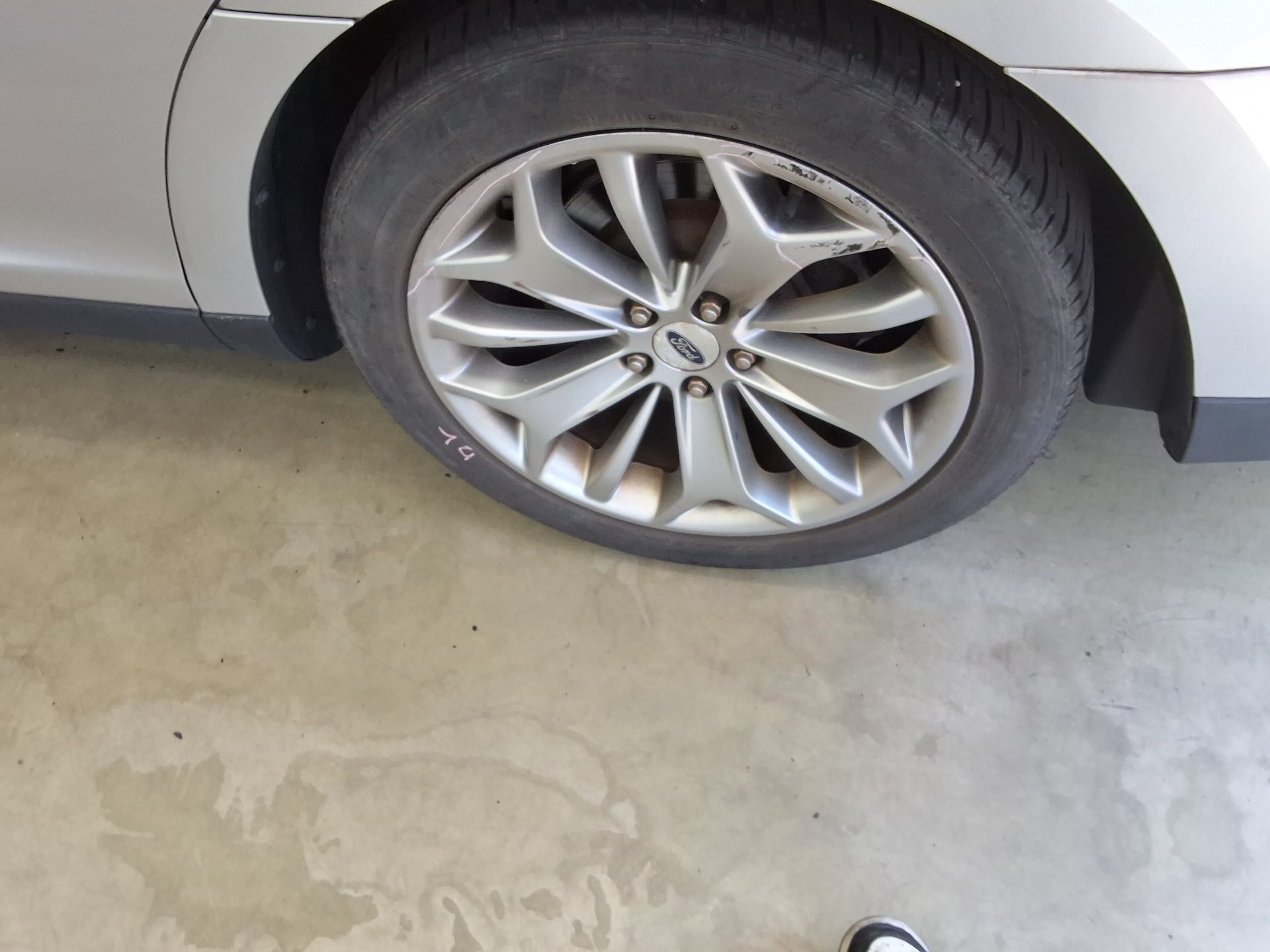 2015 - ford taurus