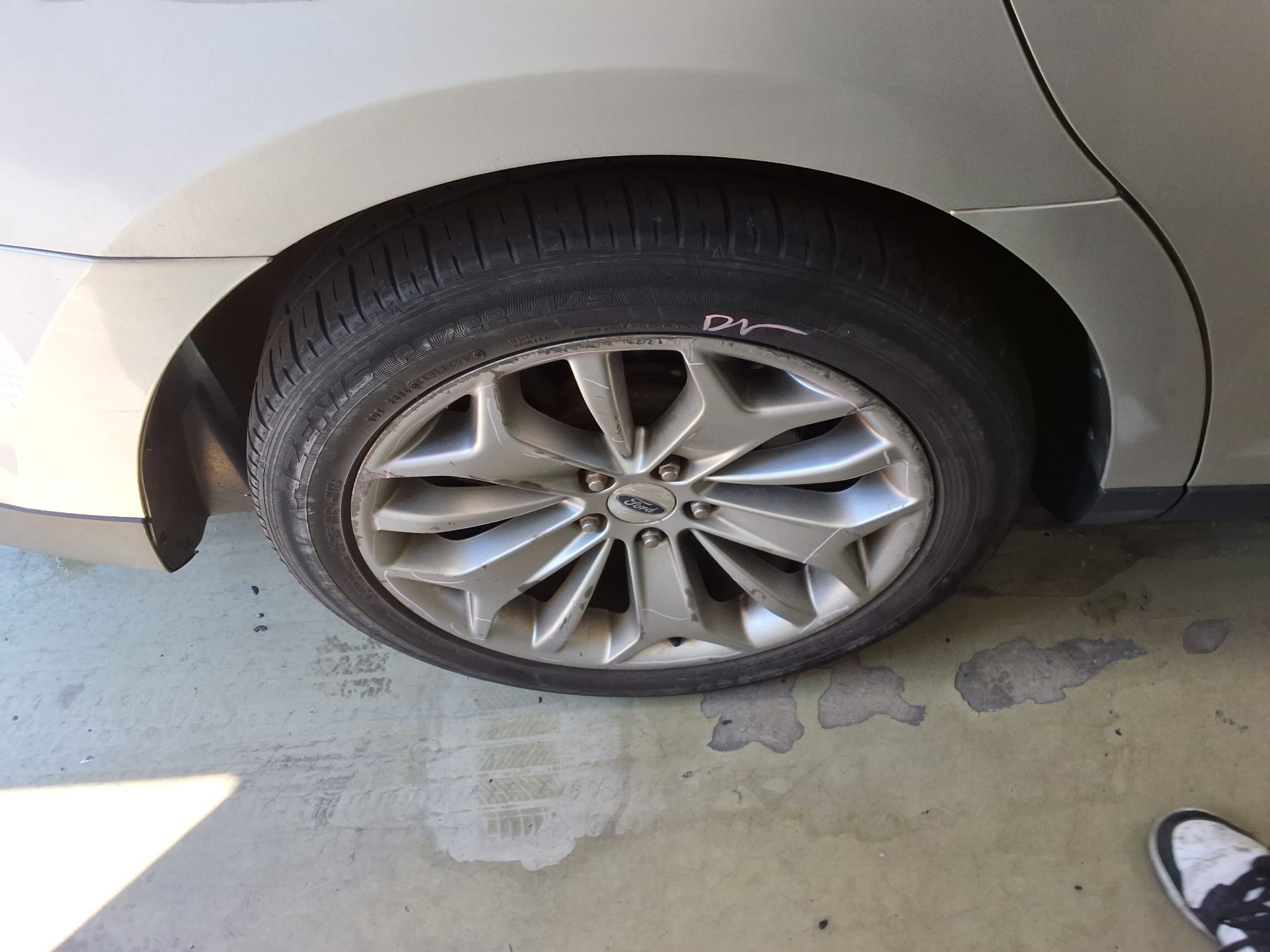 2015 - ford taurus