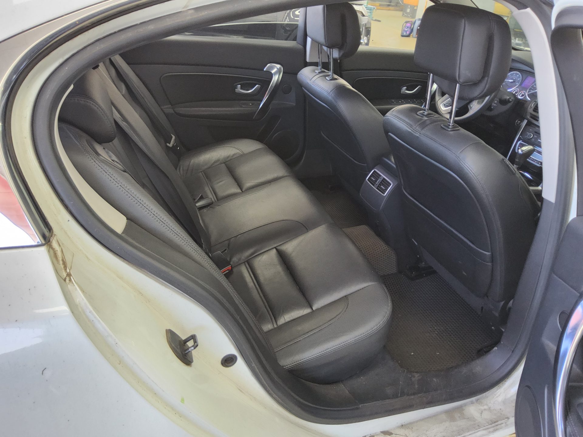 2013 - renault sm5