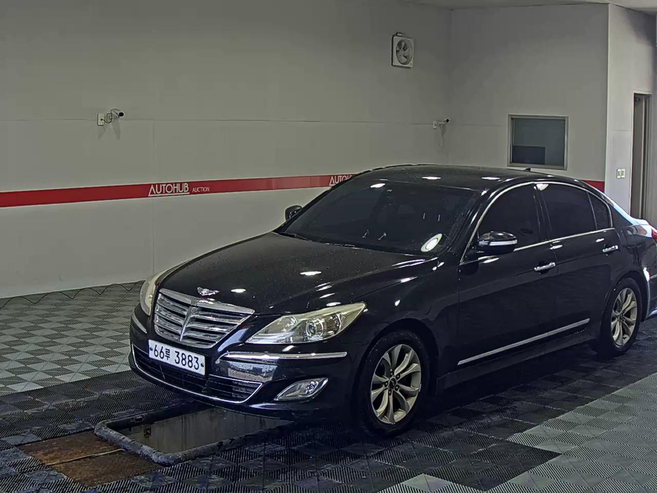 2013 - hyundai bh