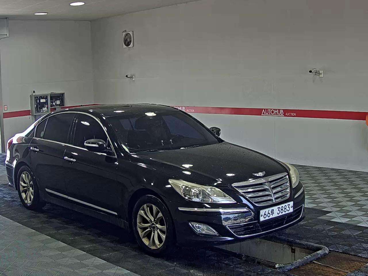 2013 - hyundai bh