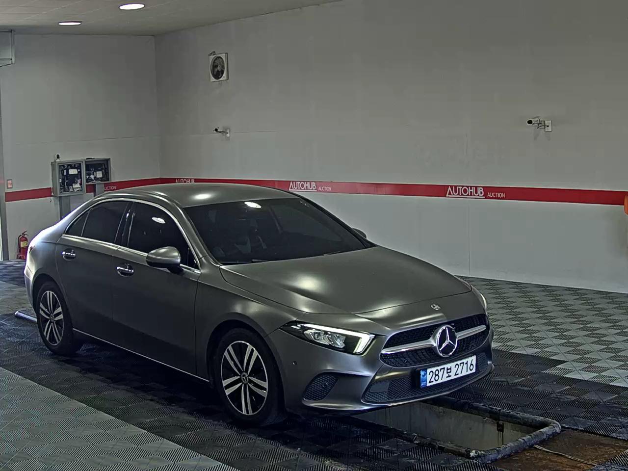 2021 - mercedes-benz a200d