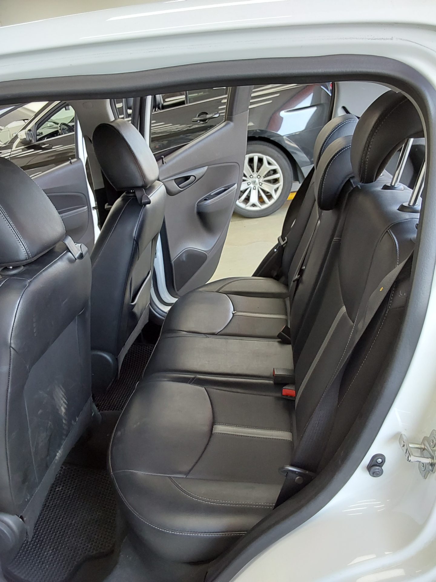 2019 - chevrolet spark