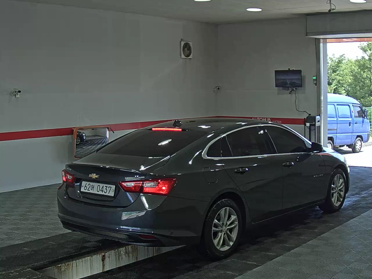 2017 - chevrolet malibu